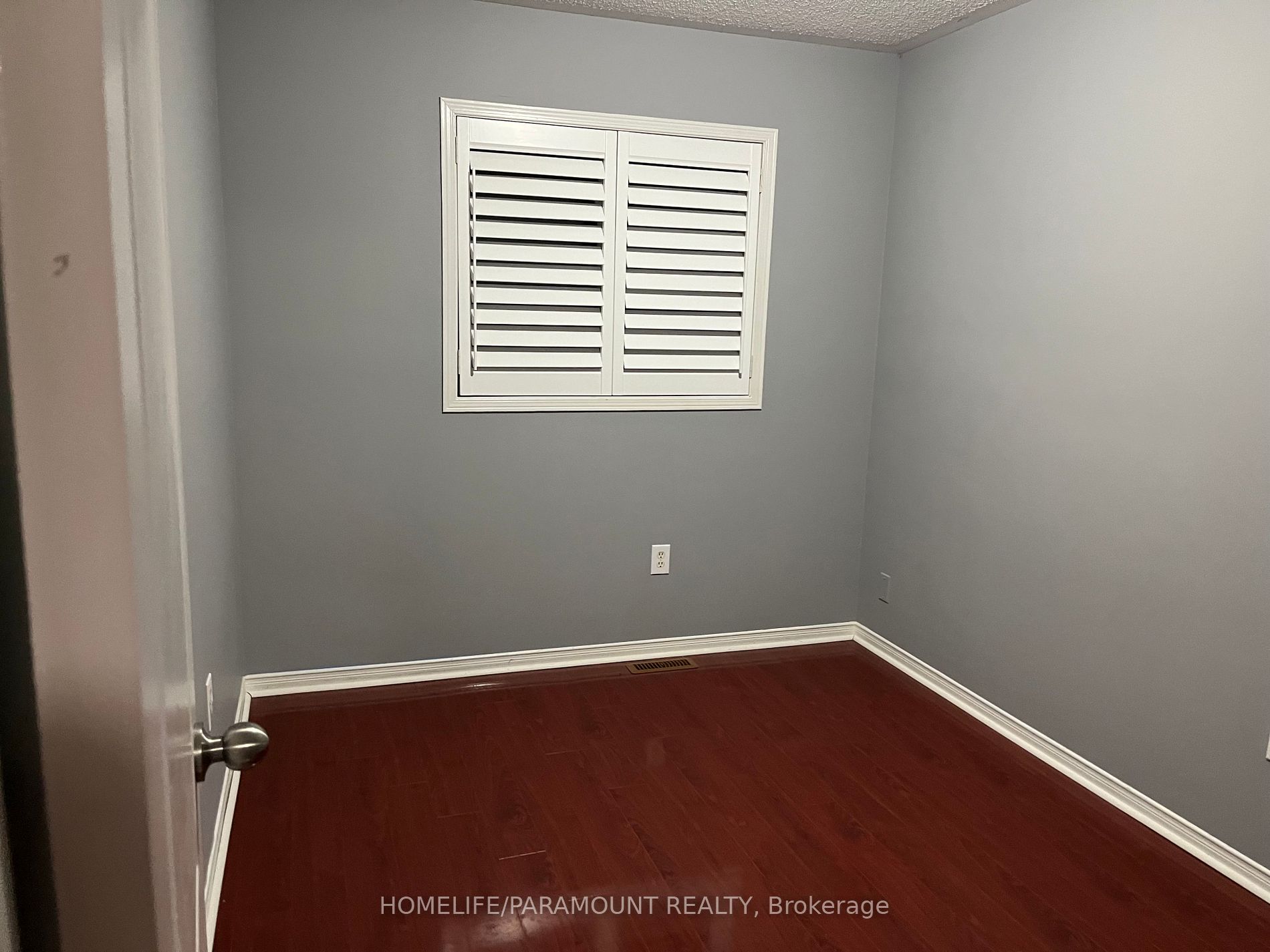 27 Lonestar Crescent