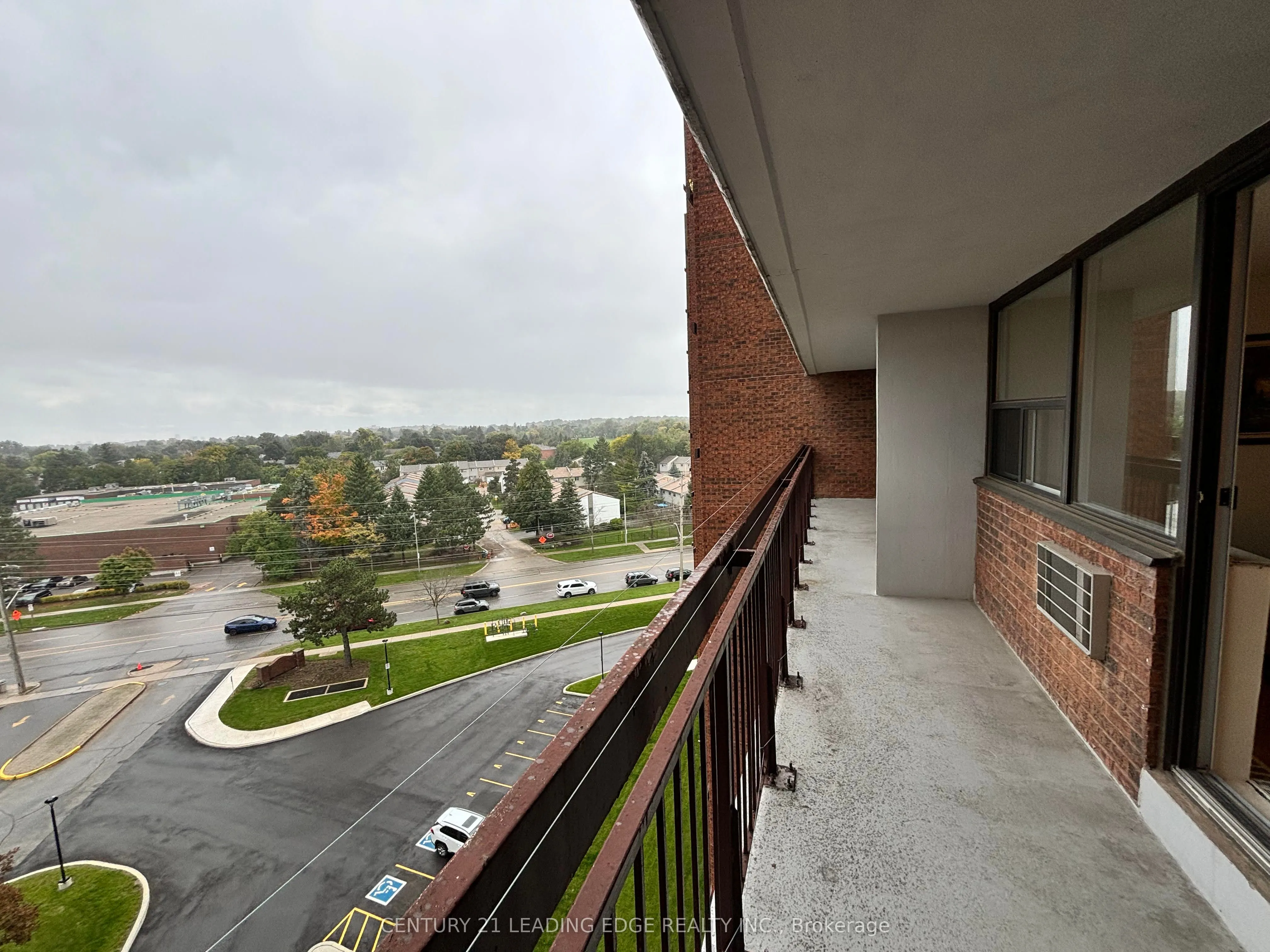 3501 Glen Erin Drive #905