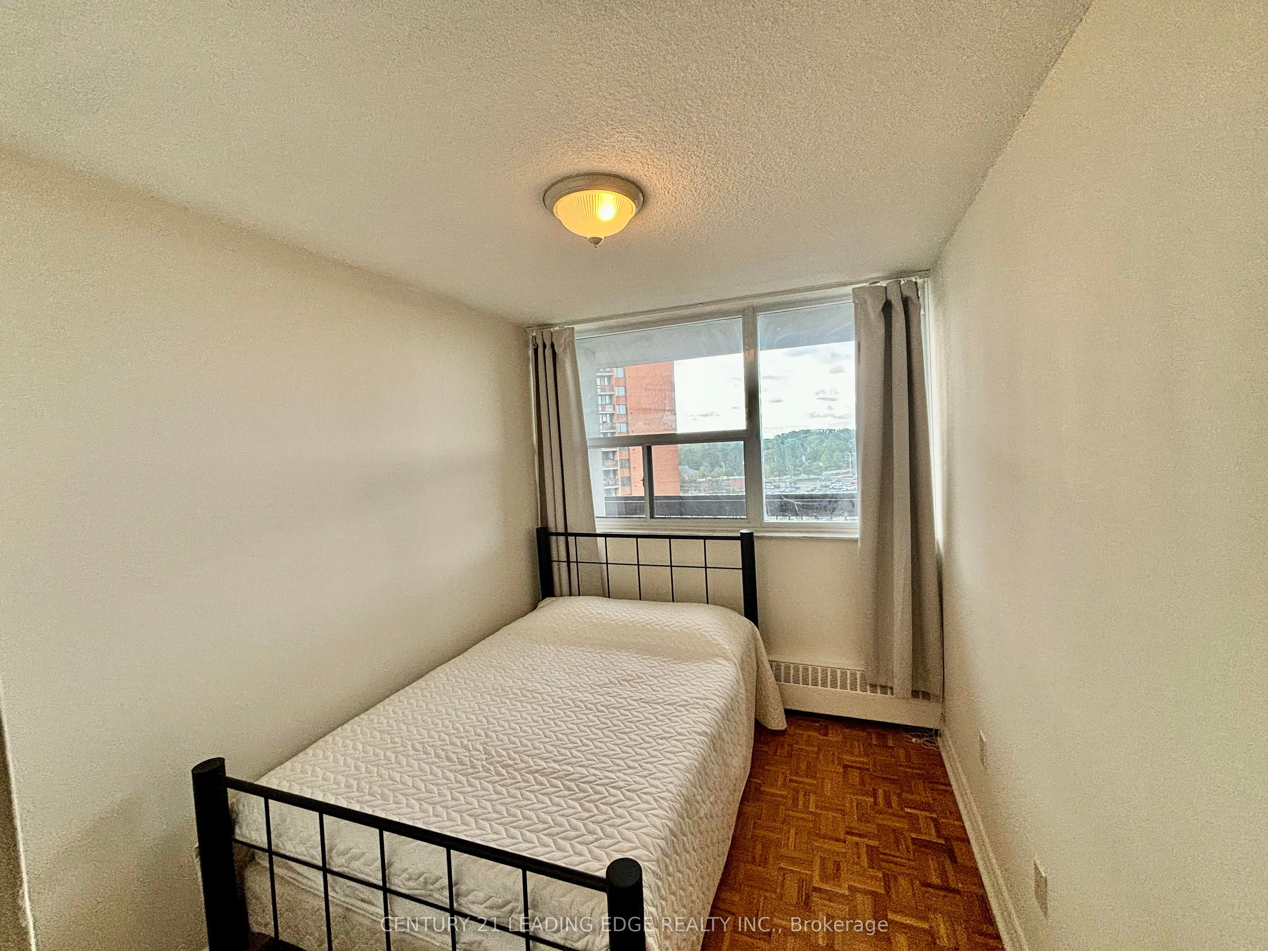 3501 Glen Erin Drive #905