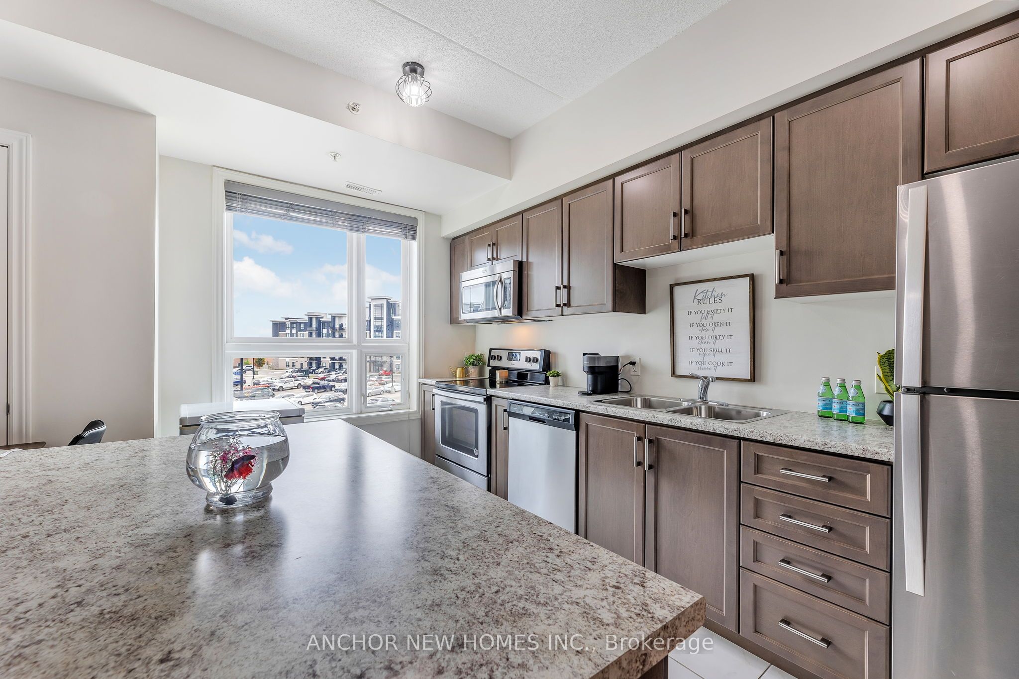 630 Sauve Street, #317