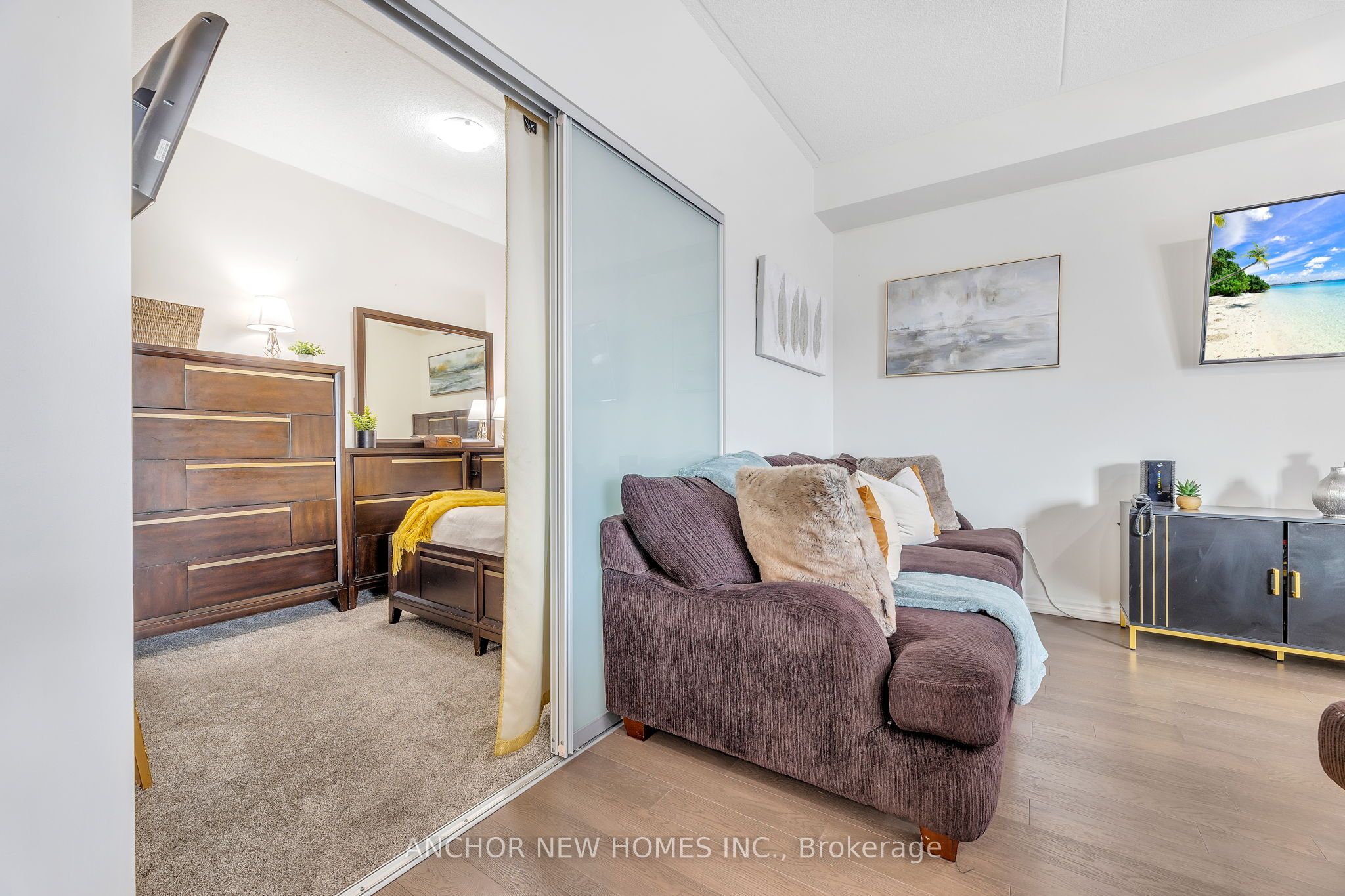 630 Sauve Street, #317