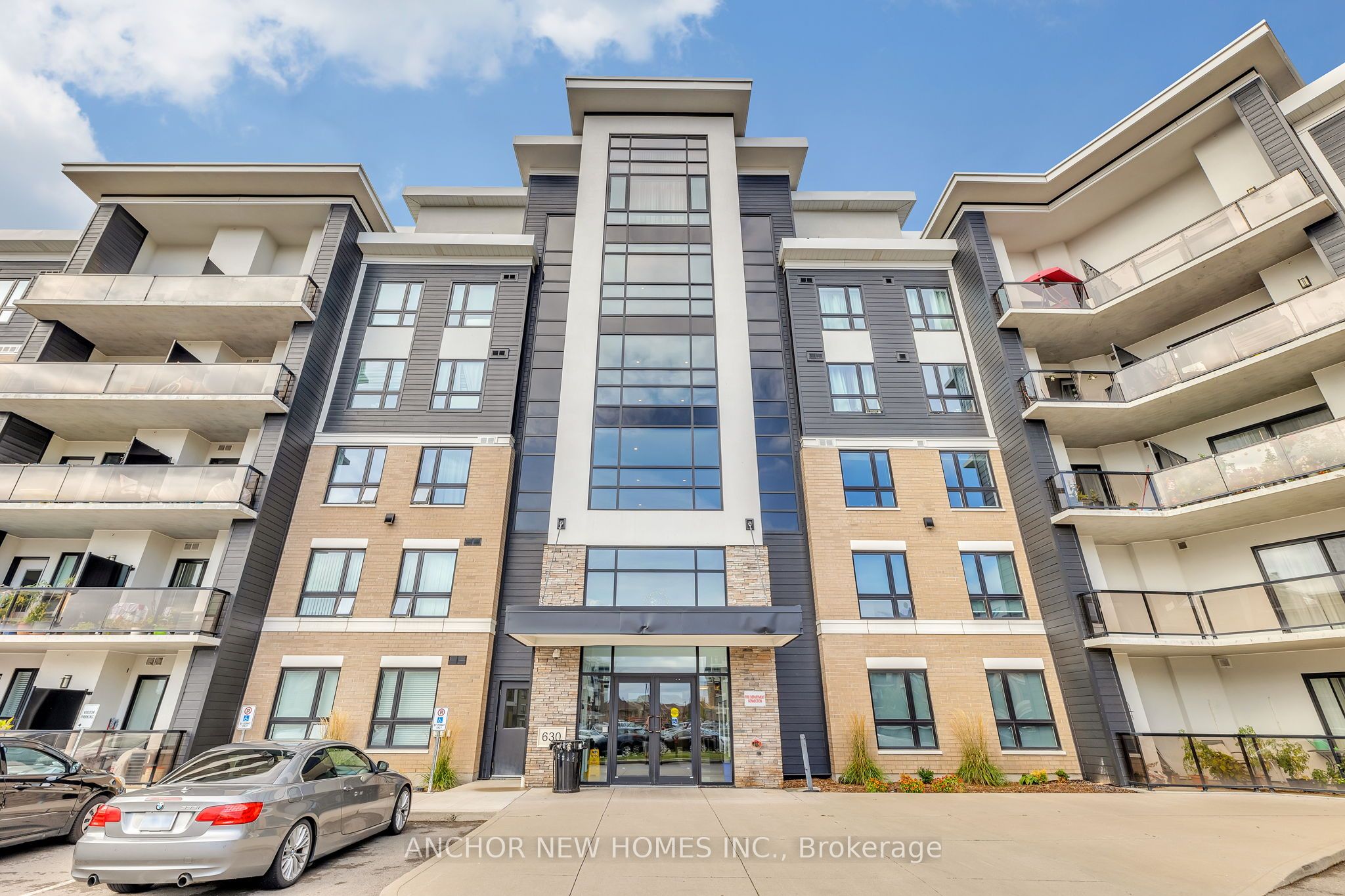 630 Sauve Street, #317