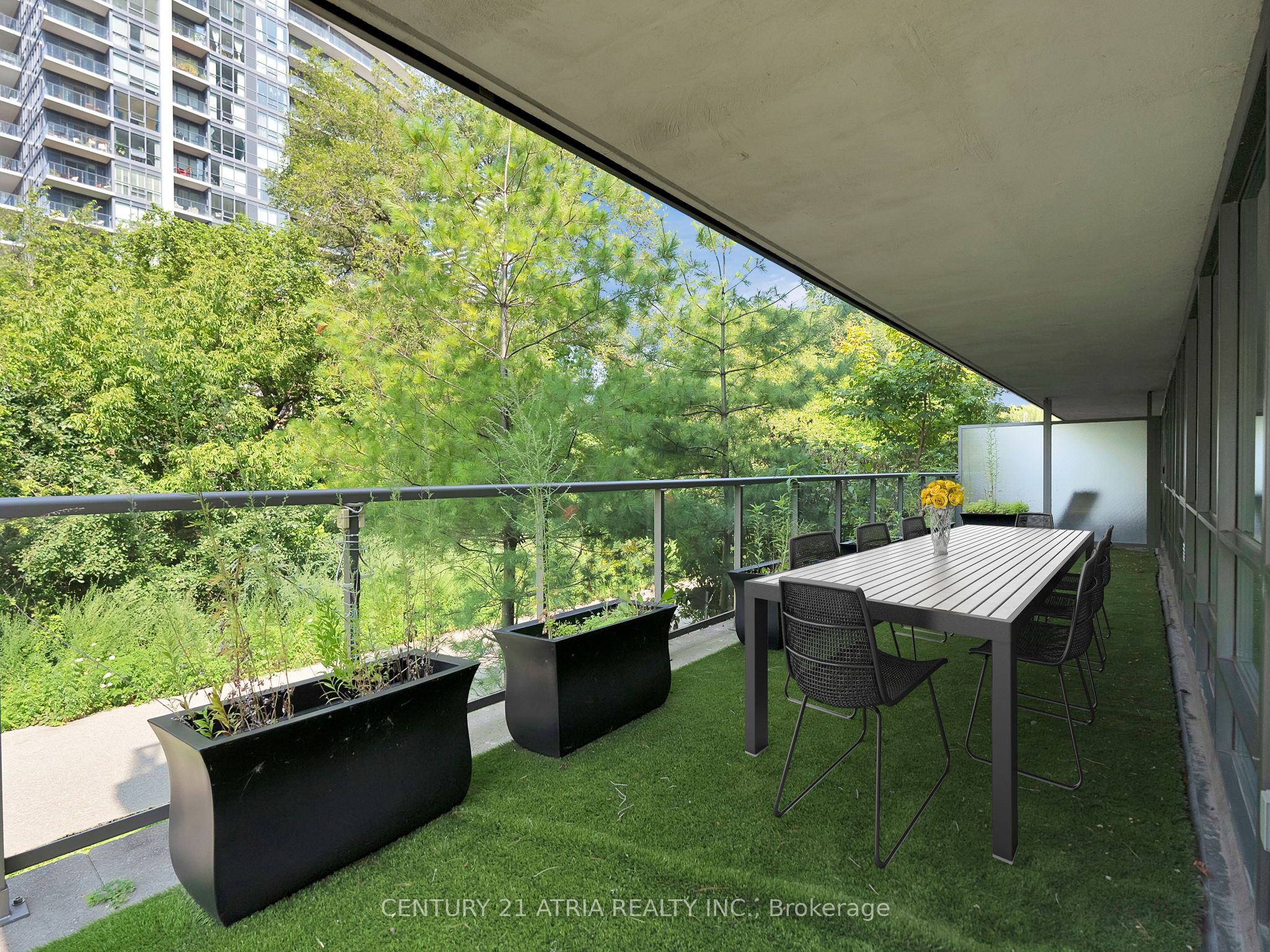 2230 Lake Shore Boulevard W #107