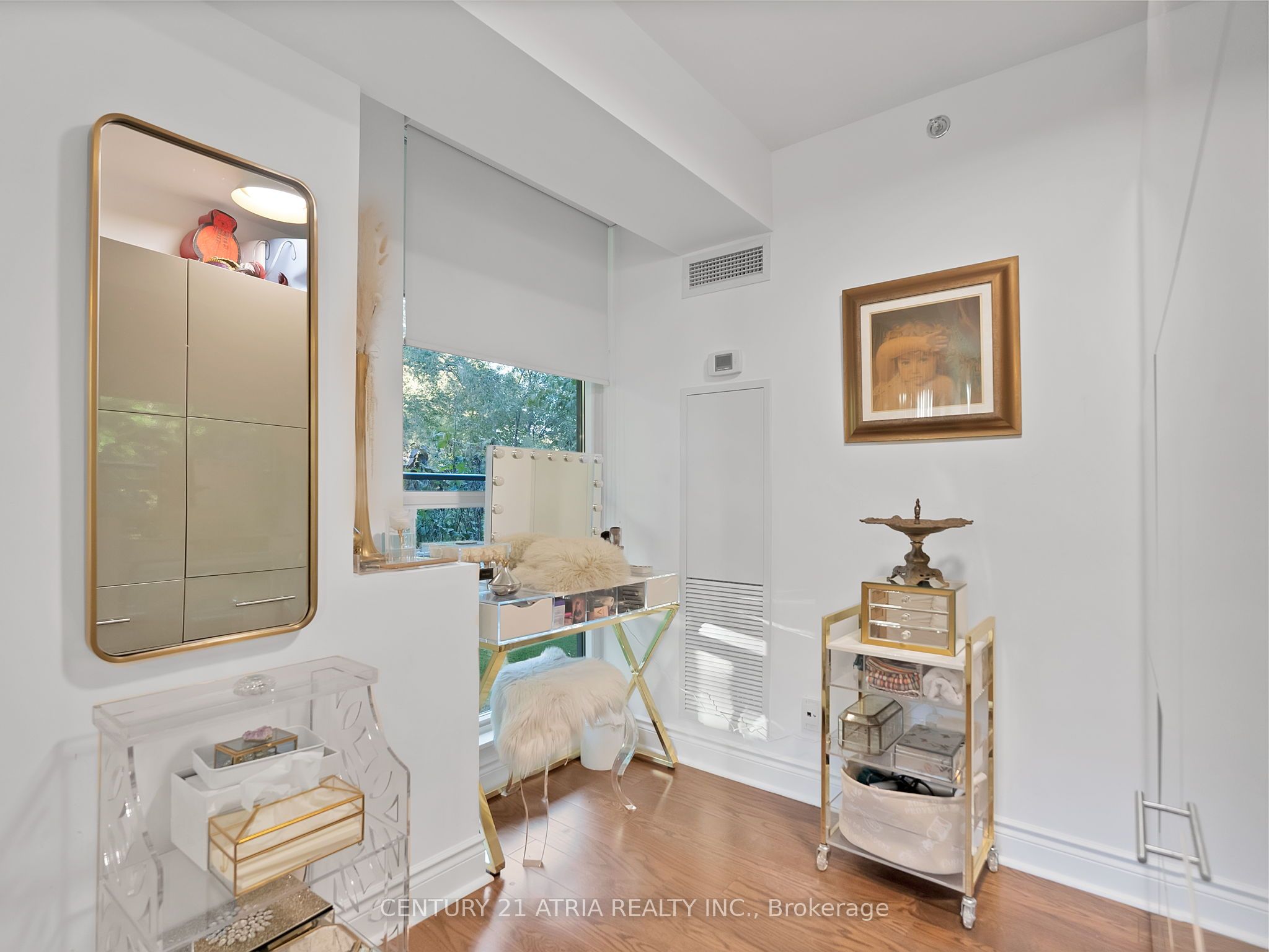 2230 Lake Shore Boulevard W #107