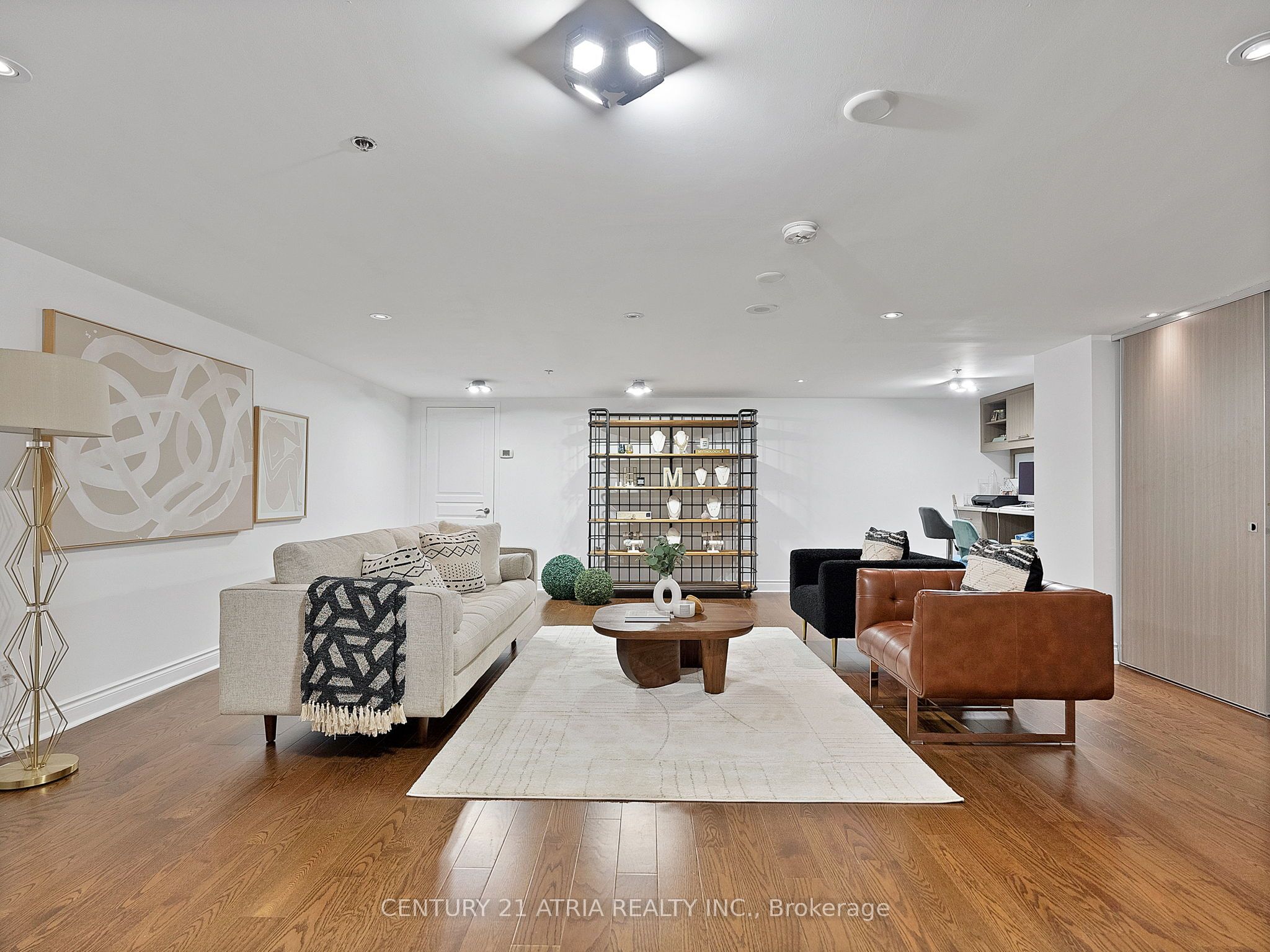 2230 Lake Shore Boulevard W #107