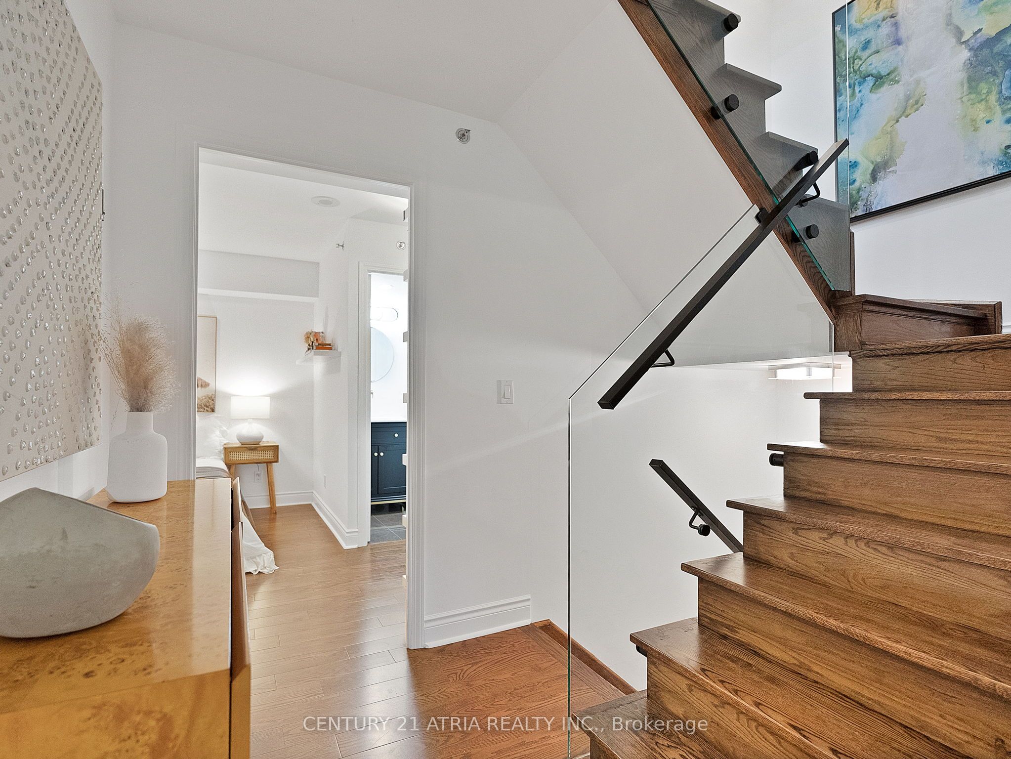 2230 Lake Shore Boulevard W #107