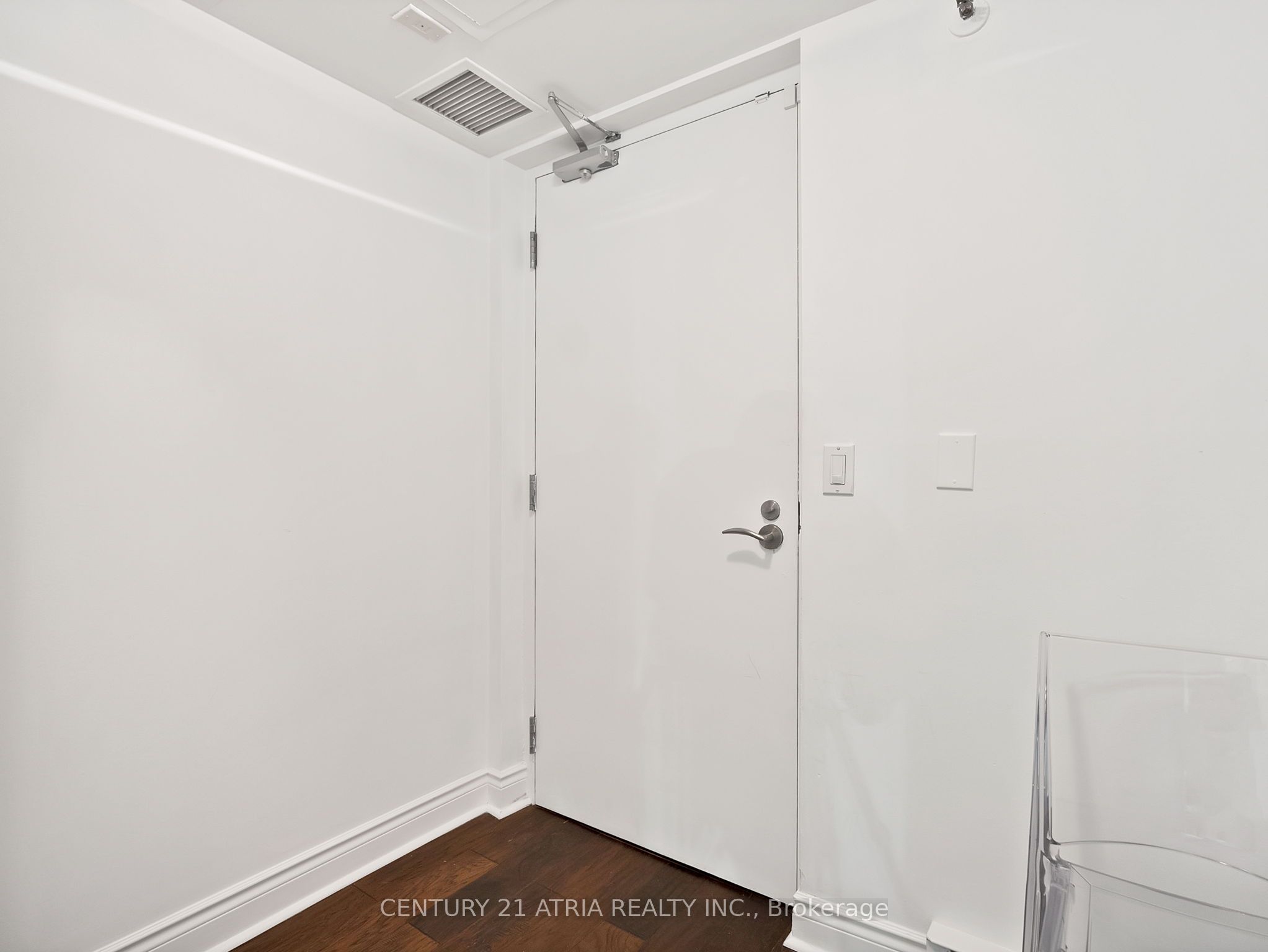 2230 Lake Shore Boulevard W #107