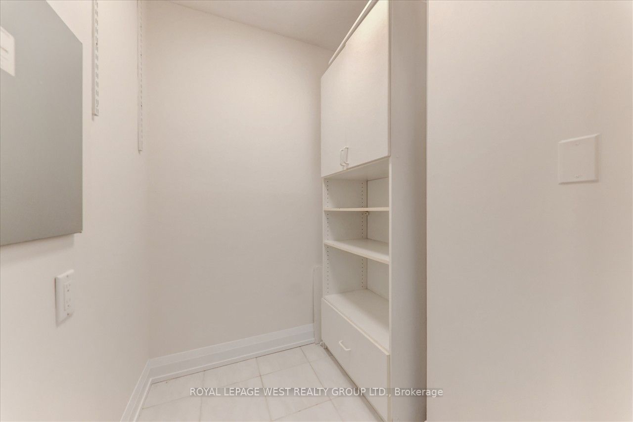 1320 Islington Avenue, #201