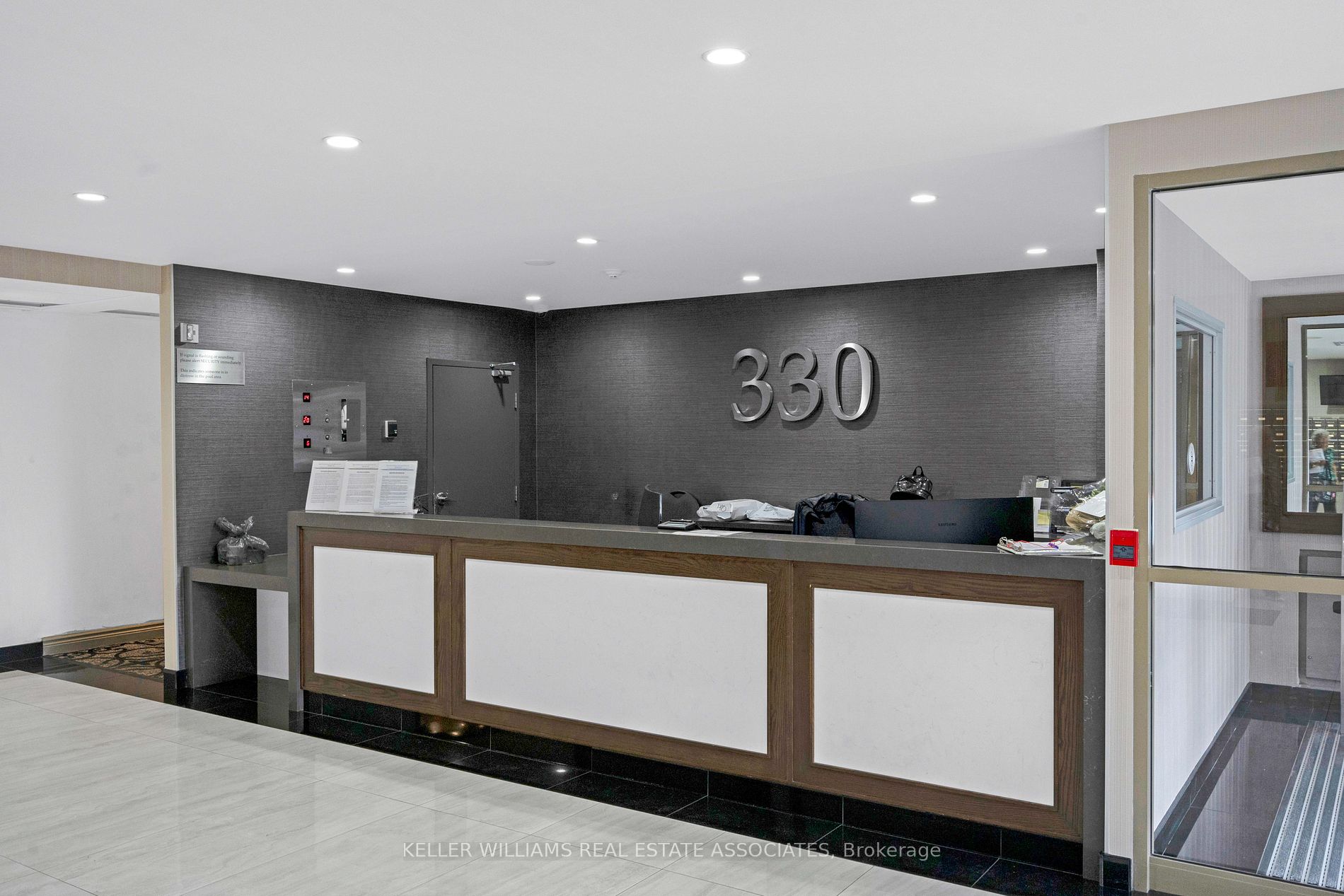 330 Rathburn Road W, #208