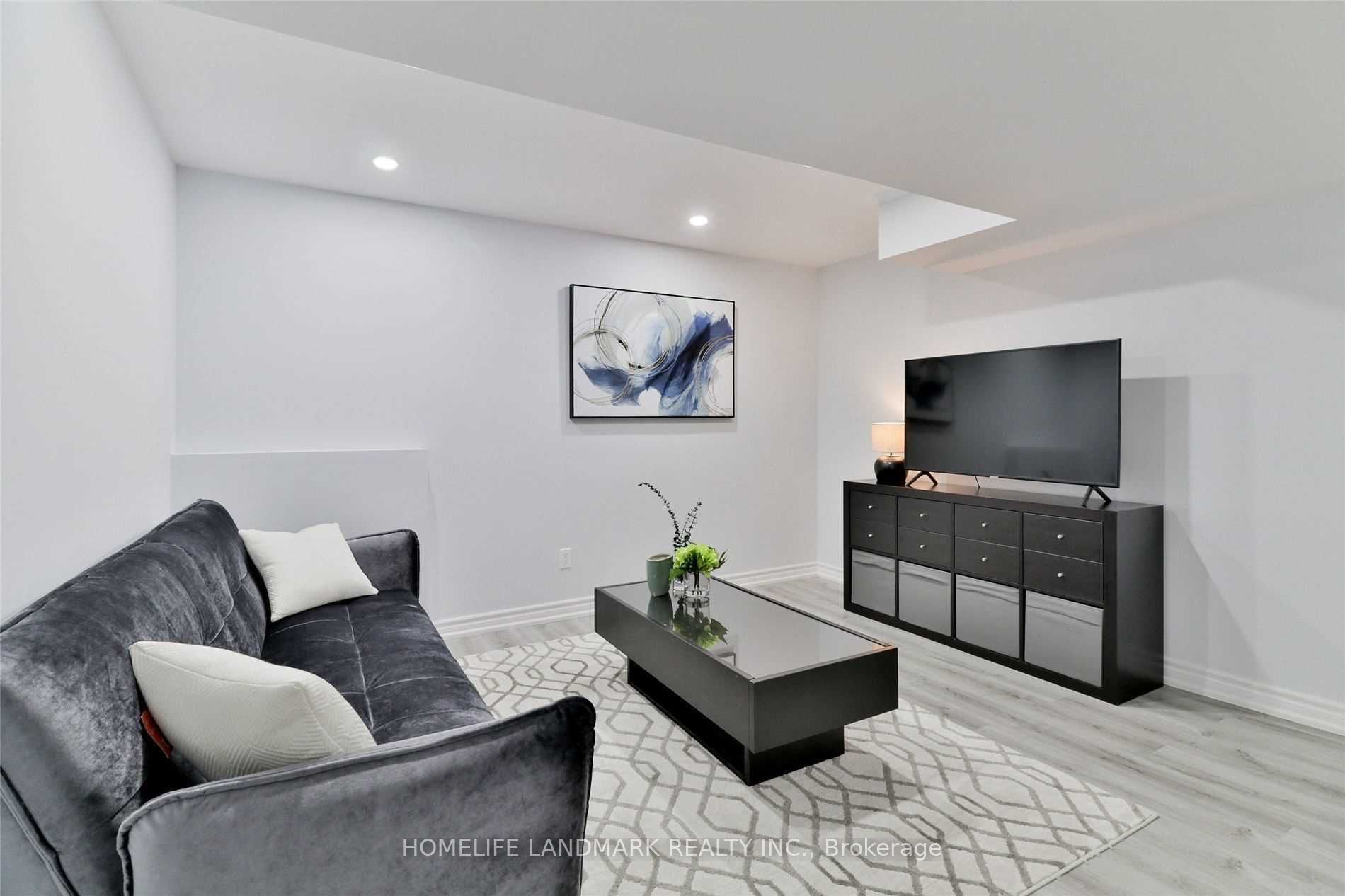 5164 Rayana Ridge