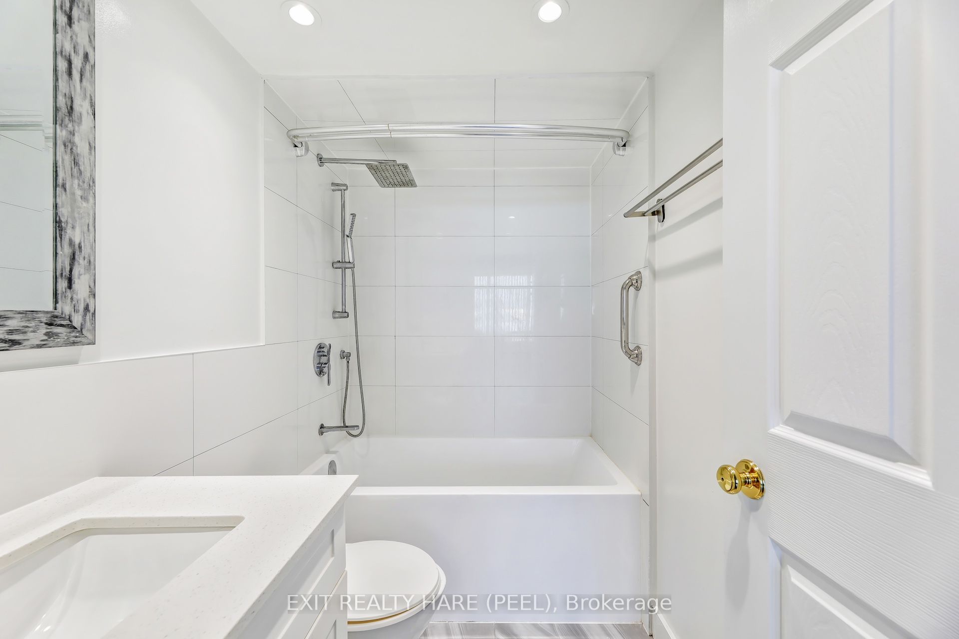 26 Hanover Road, #1002