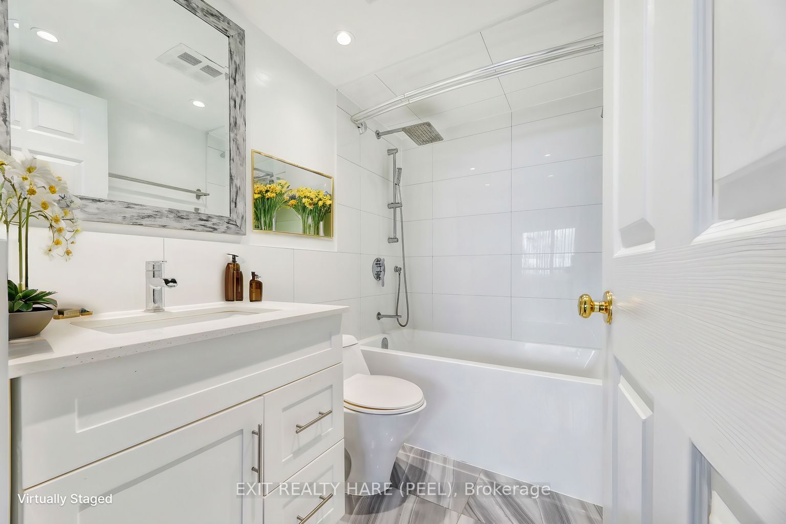 26 Hanover Road, #1002