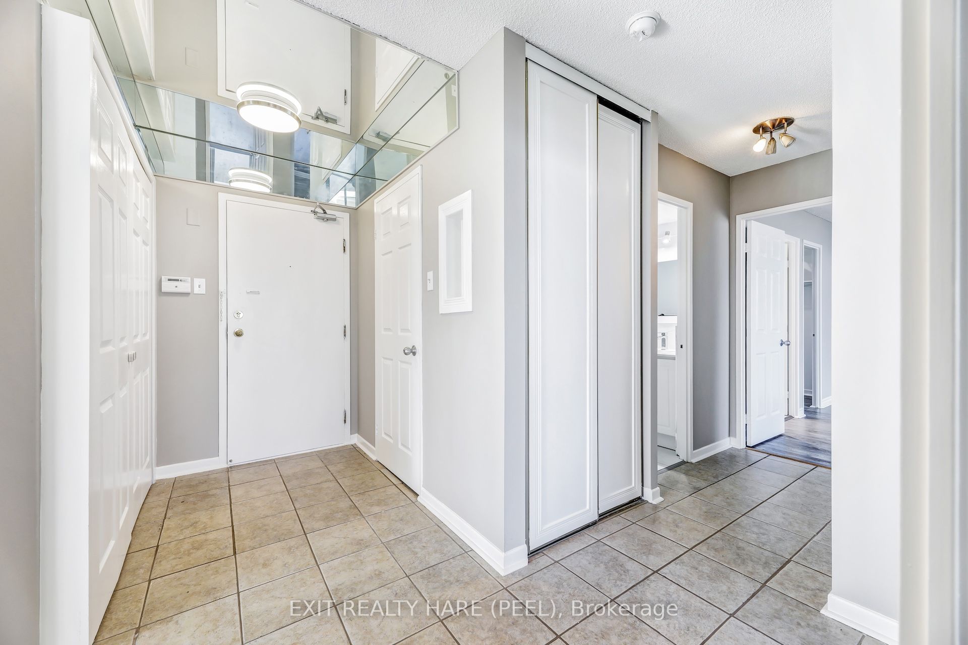 26 Hanover Road, #1002