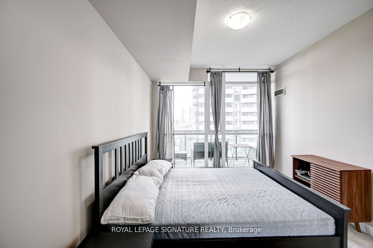 4070 Confederation Parkway, #910
