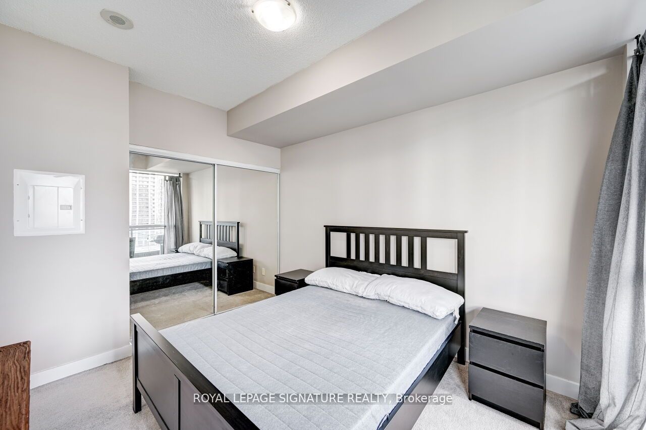 4070 Confederation Parkway, #910
