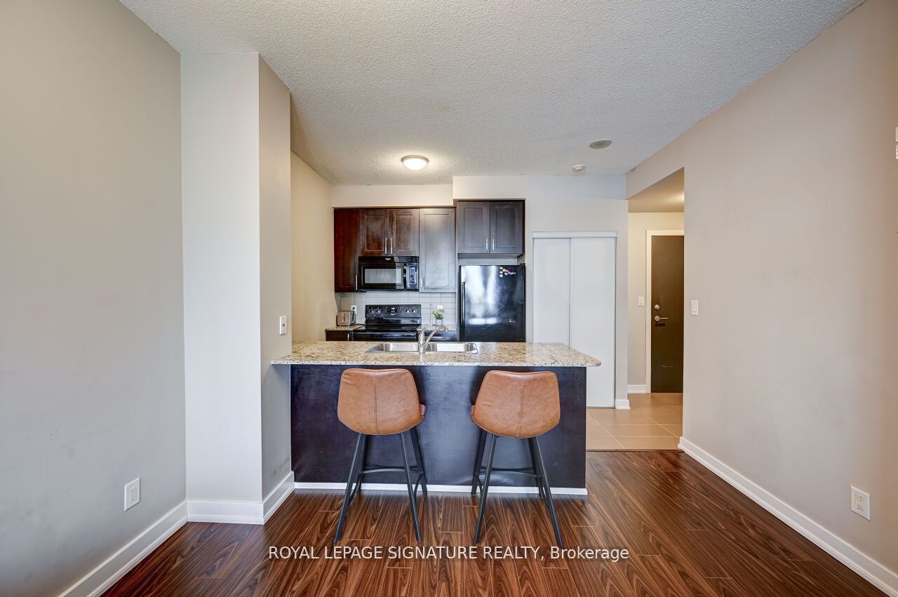 4070 Confederation Parkway, #910