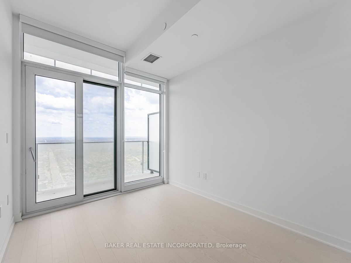 3900 Confederation Parkway #6010