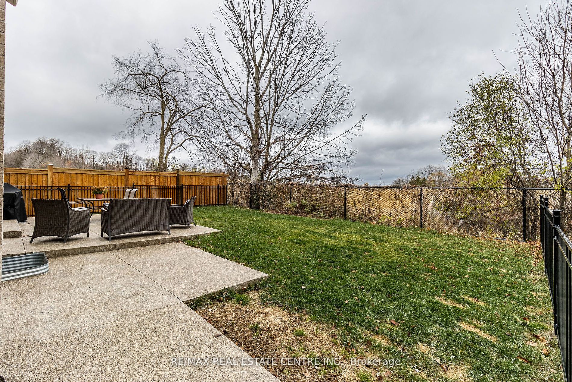 35 Arthur Griffin Crescent
