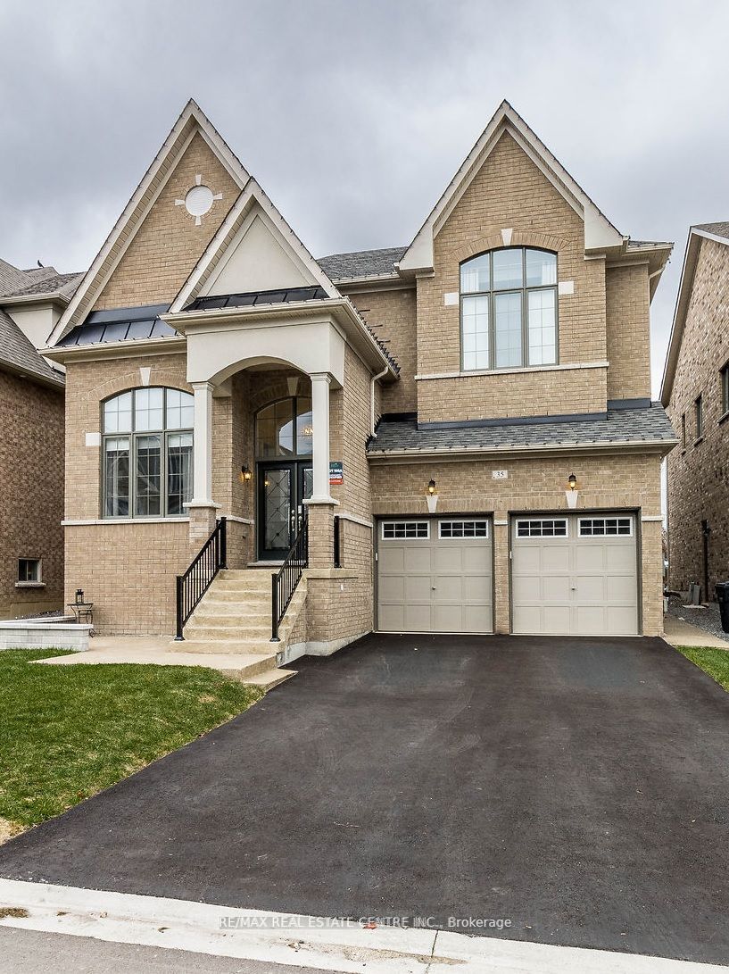 35 Arthur Griffin Crescent