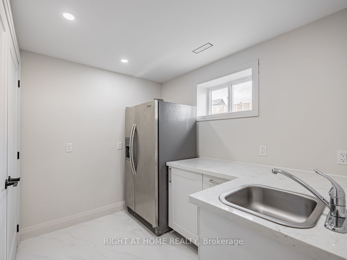 227 Renforth Drive