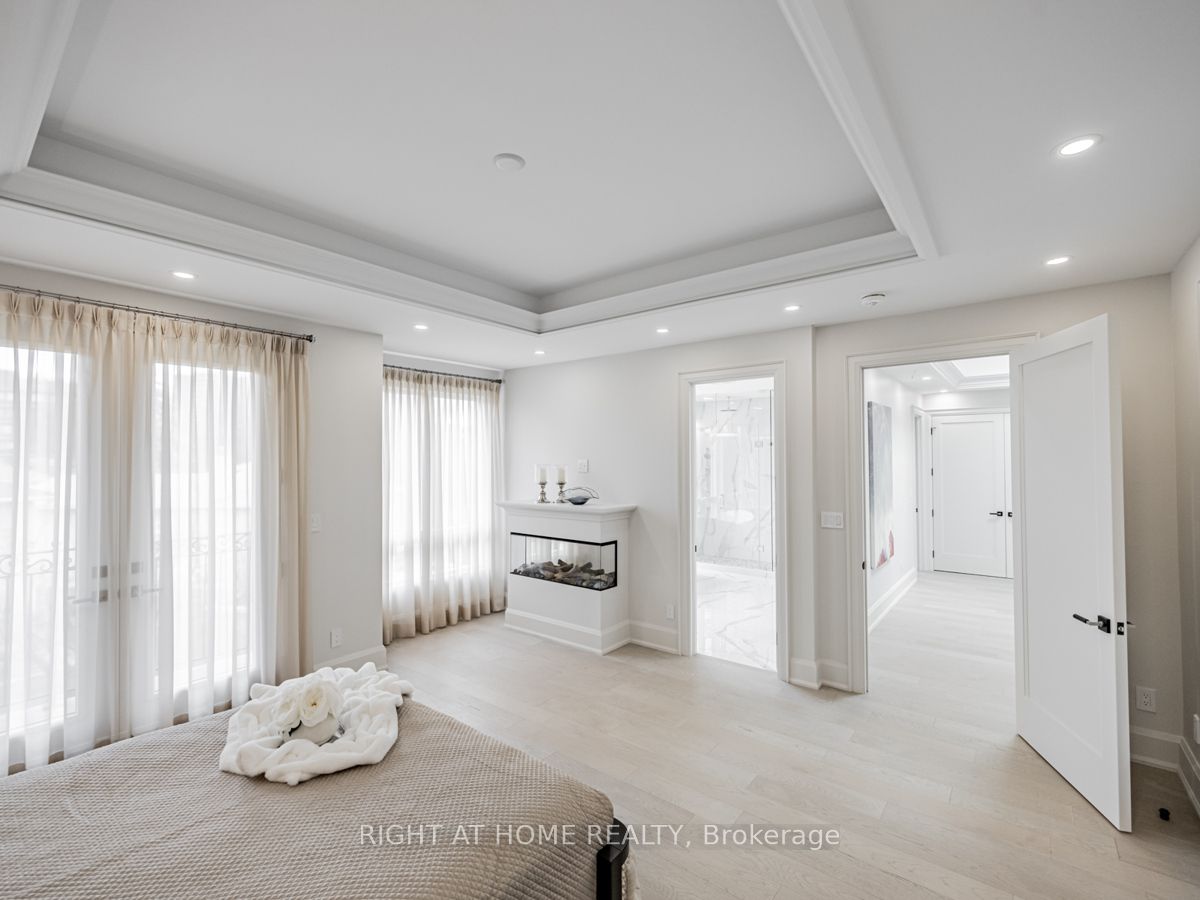 227 Renforth Drive