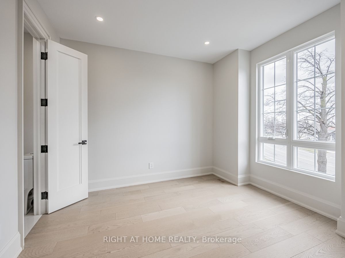 227 Renforth Drive