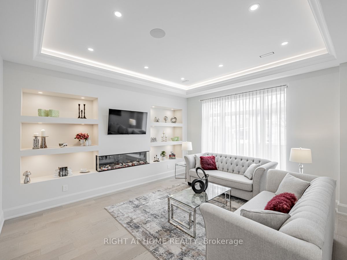 227 Renforth Drive