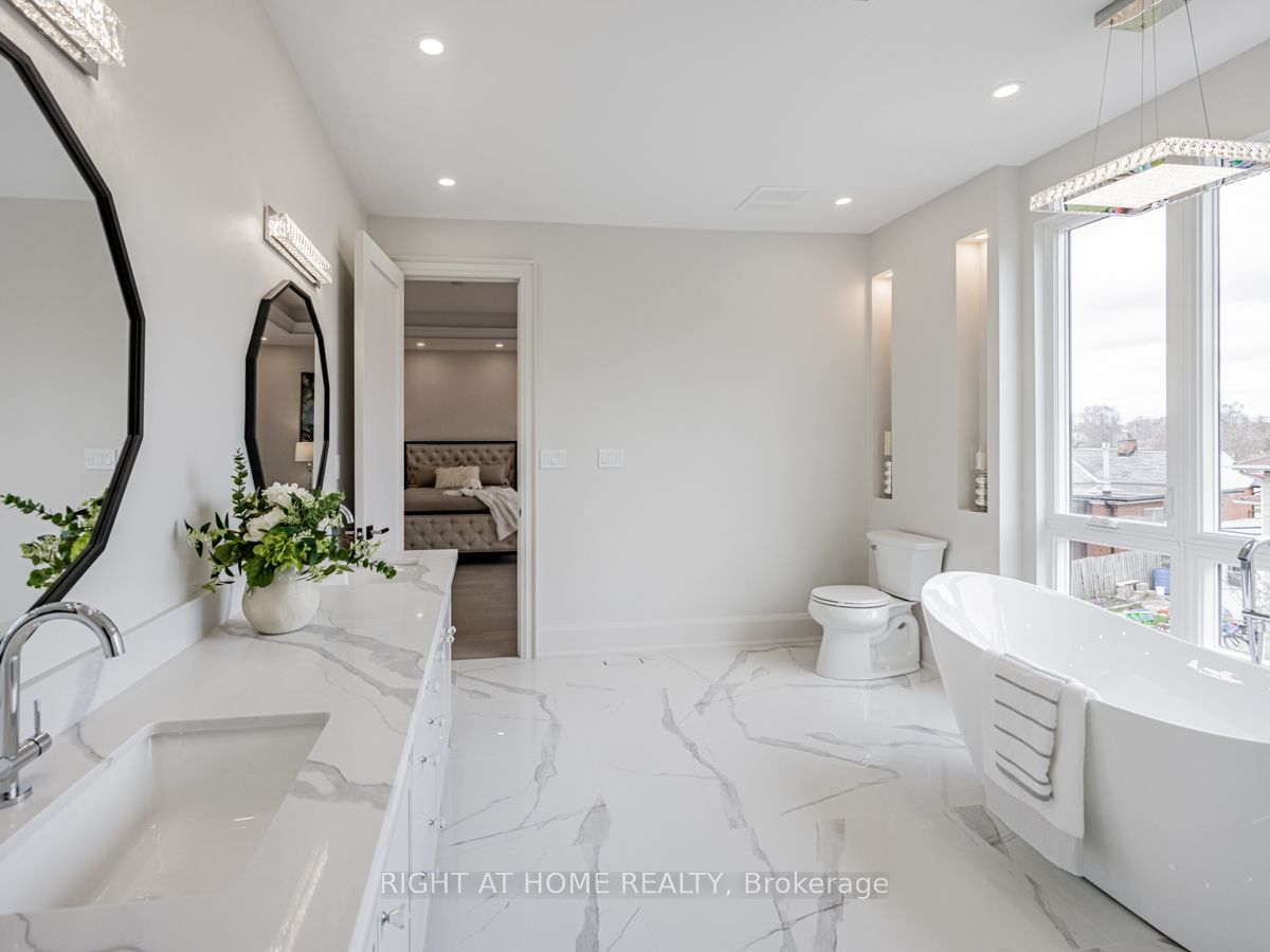 227 Renforth Drive