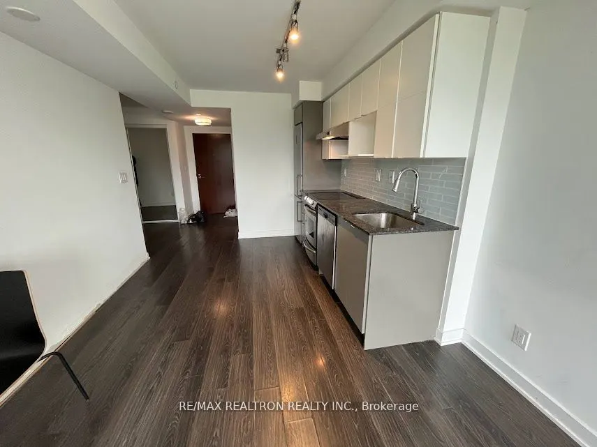160 Flemington Road, #307