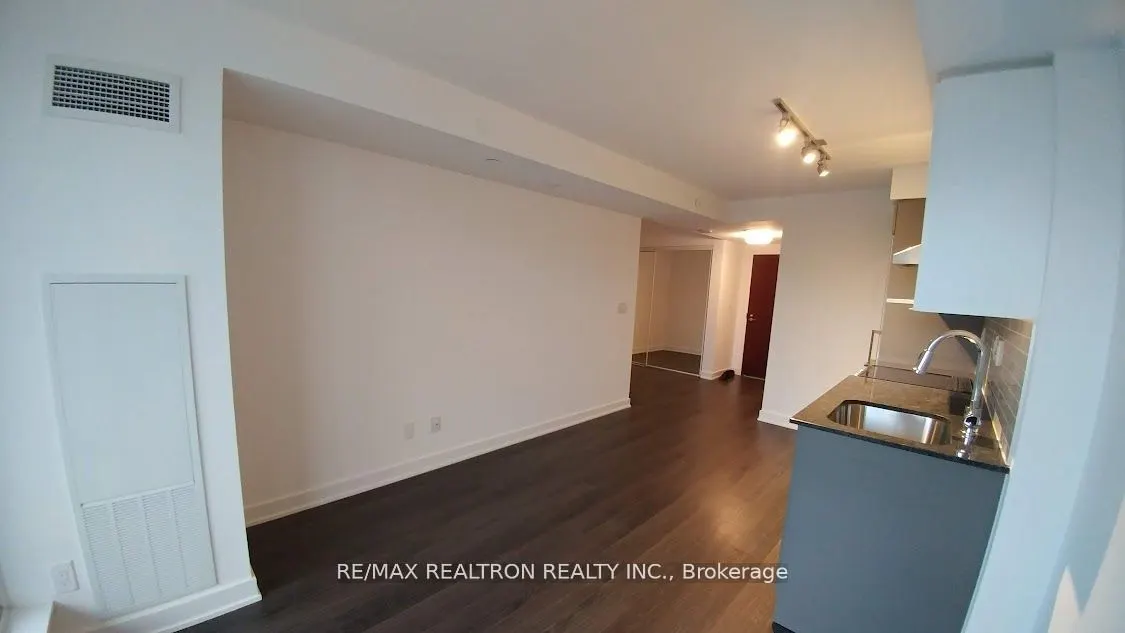 160 Flemington Road, #307