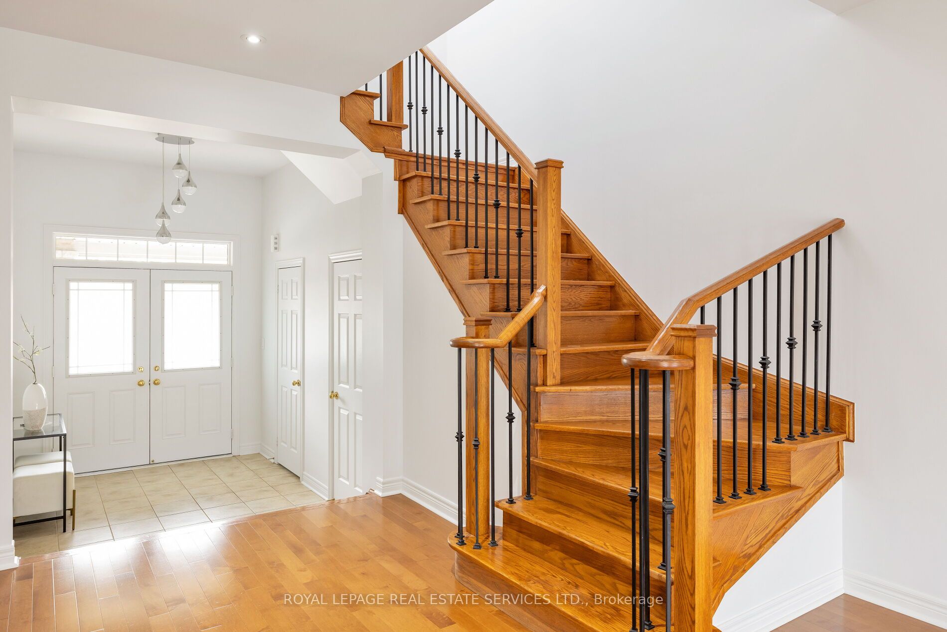 2130 Emily Circle