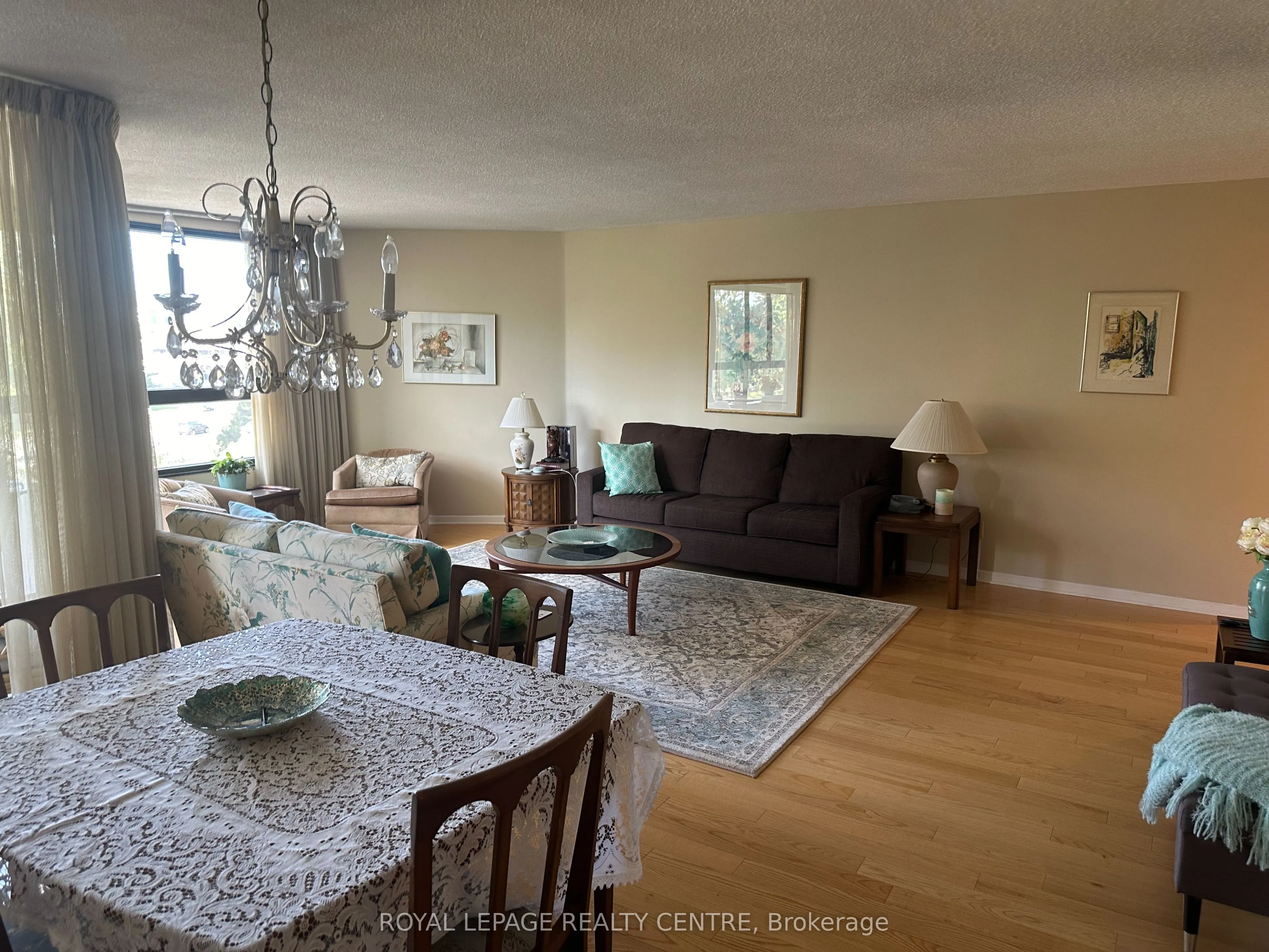 1300 Bloor Street #509