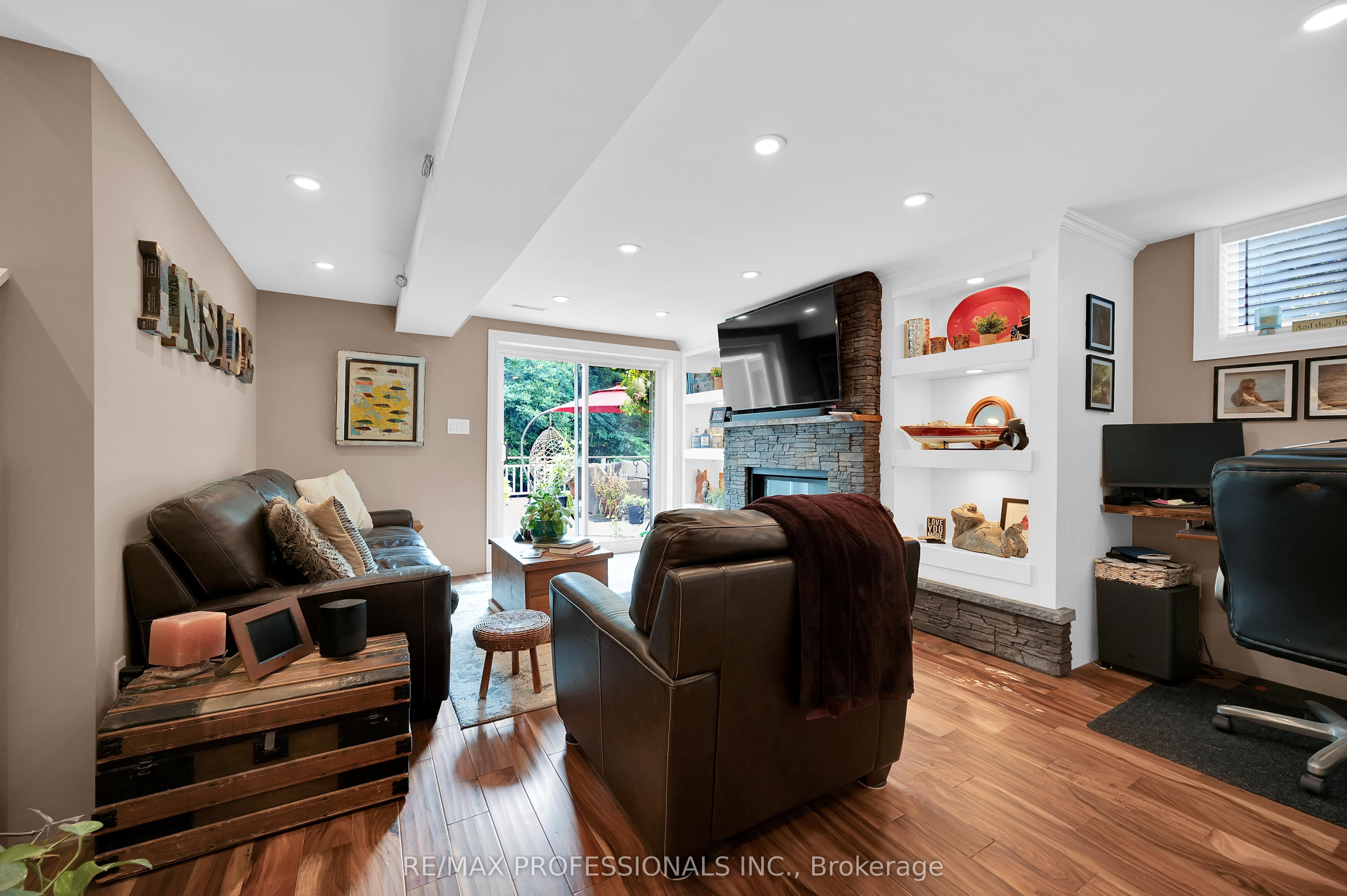 80 Townsend Avenue