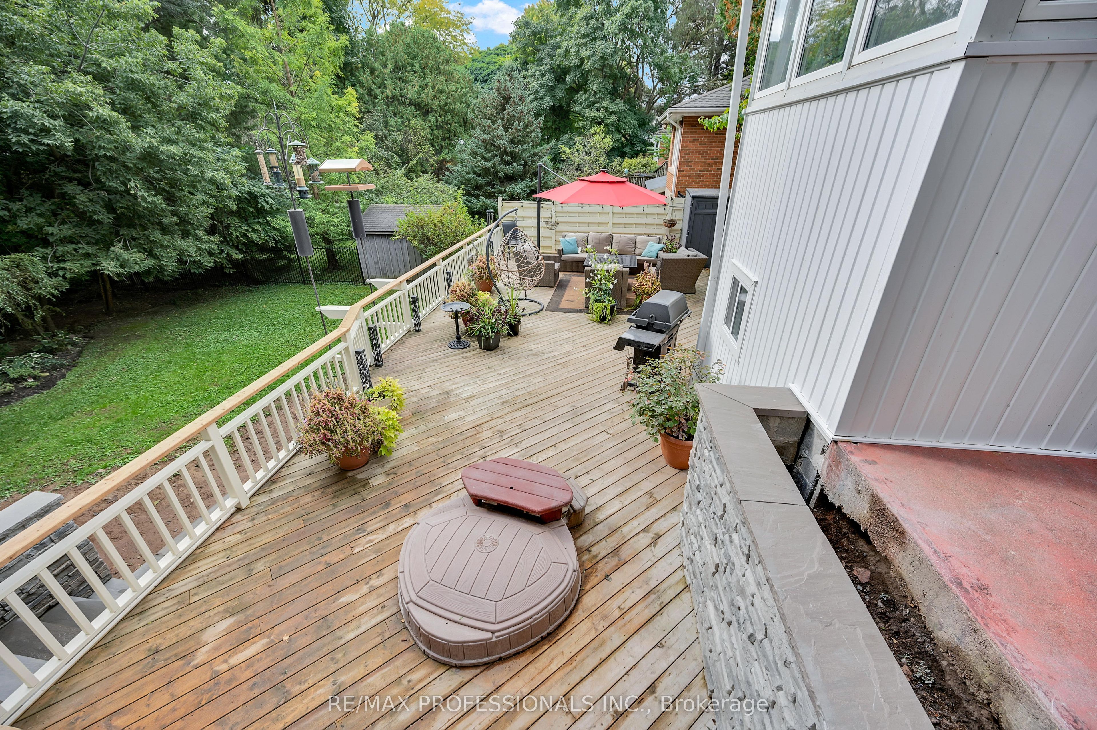 80 Townsend Avenue