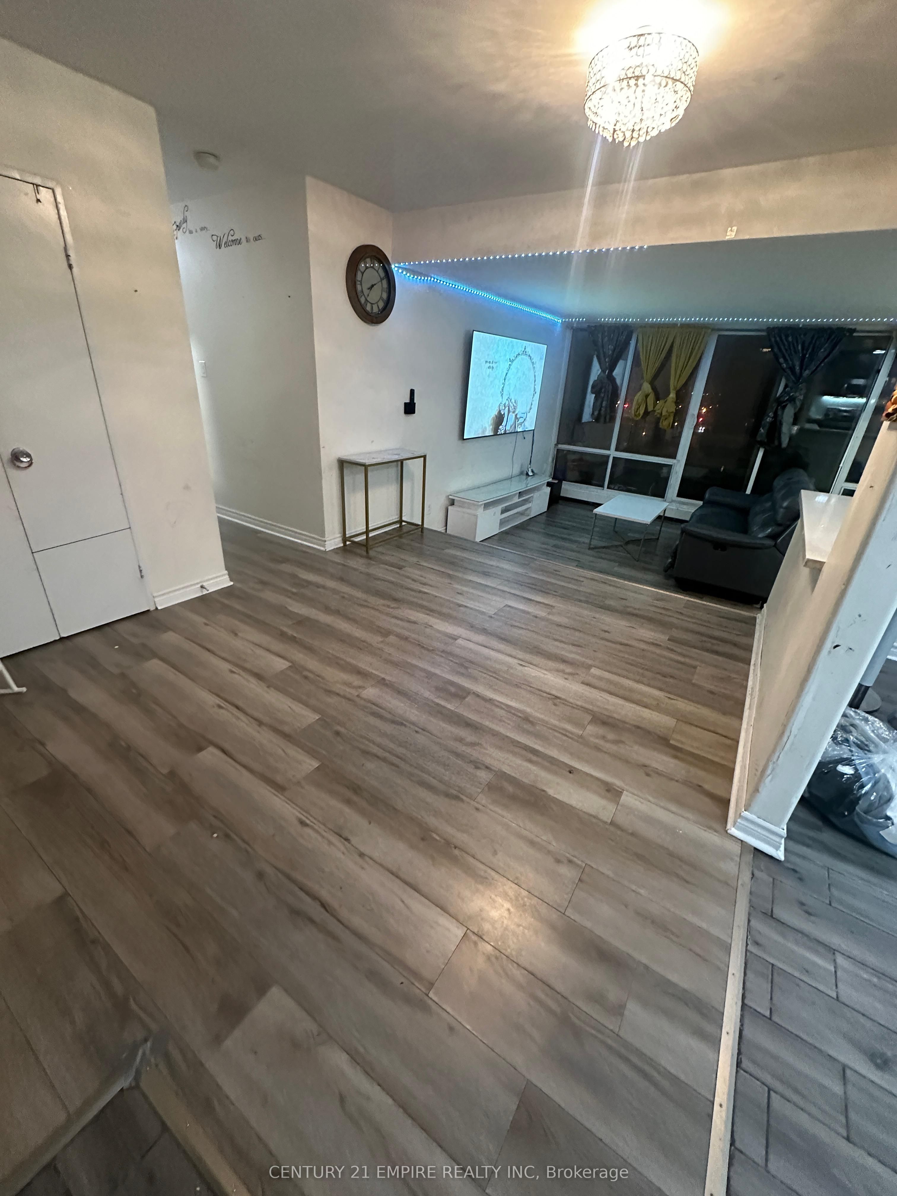 19 Four Winds Drive, #804