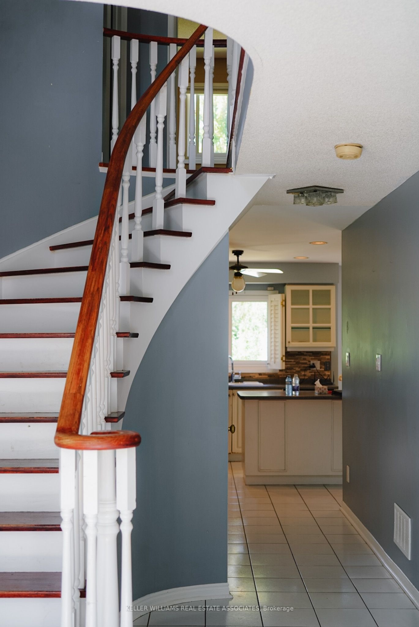 8 Gardenia Way