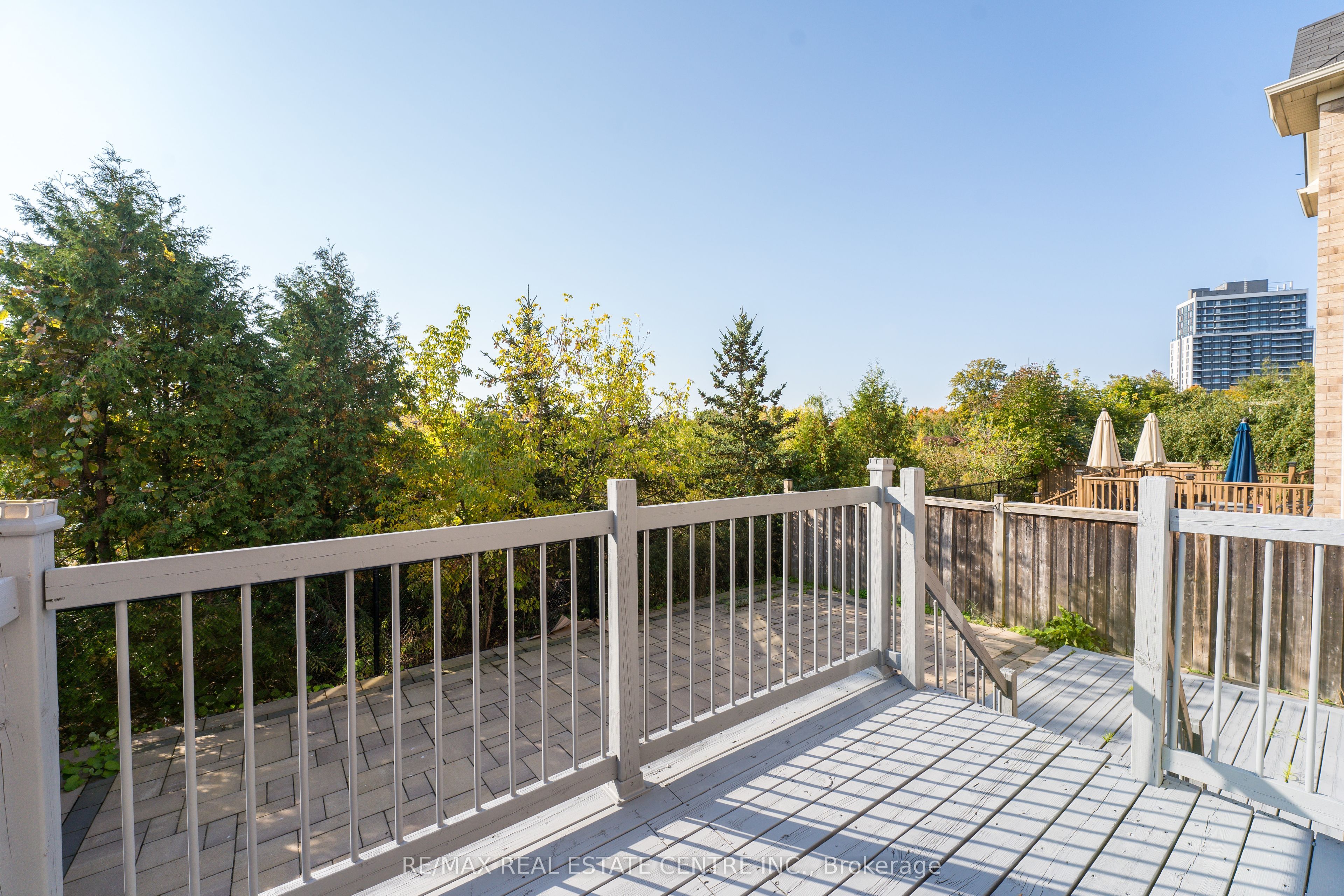 648 Snider Terrace