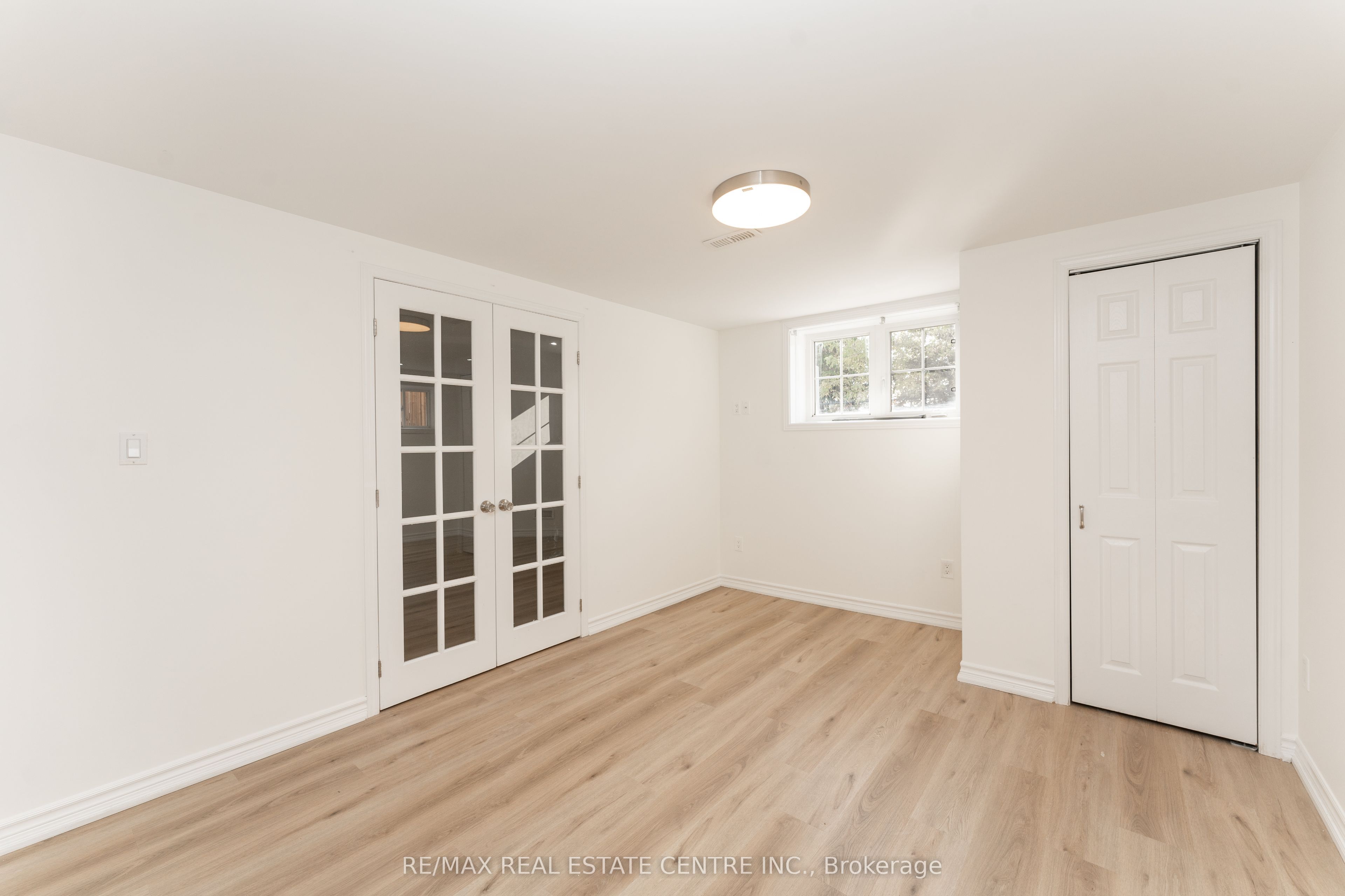 648 Snider Terrace