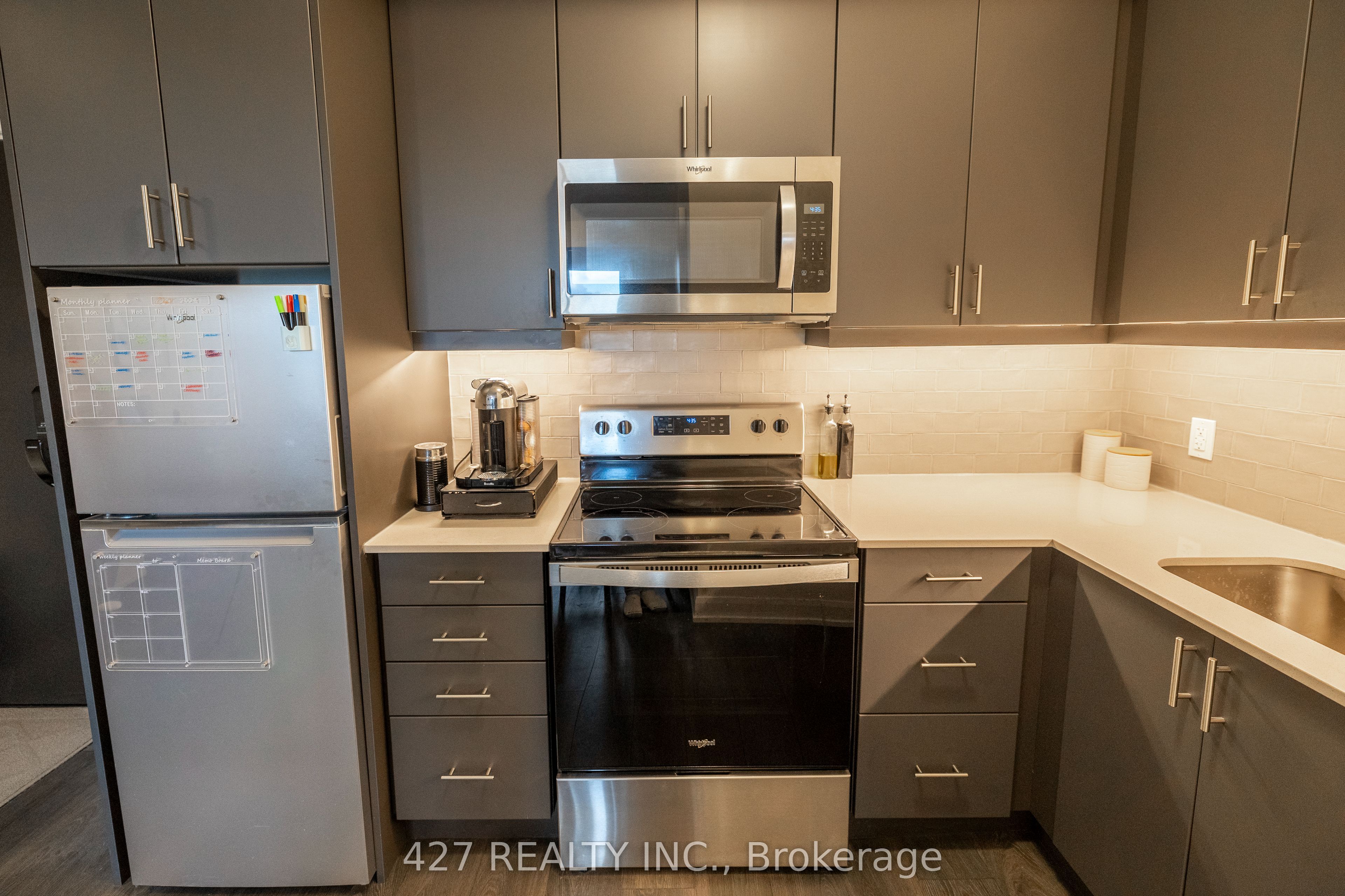 3220 William Coltson Ave Avenue E #302