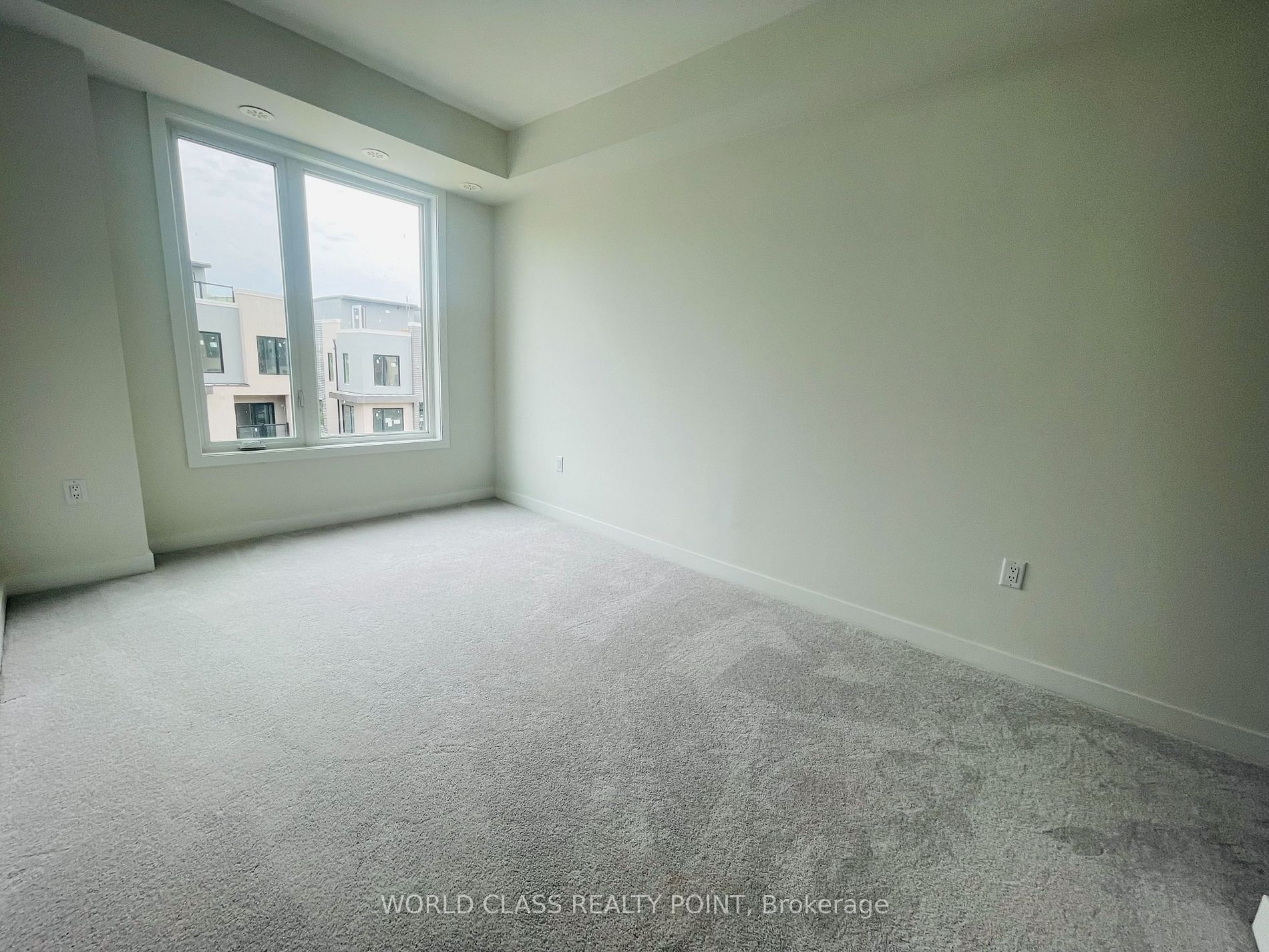 3546 Colonial Drive #25