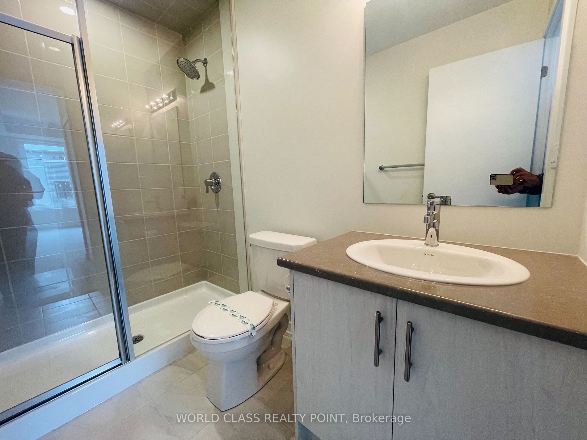 3546 Colonial Drive #25