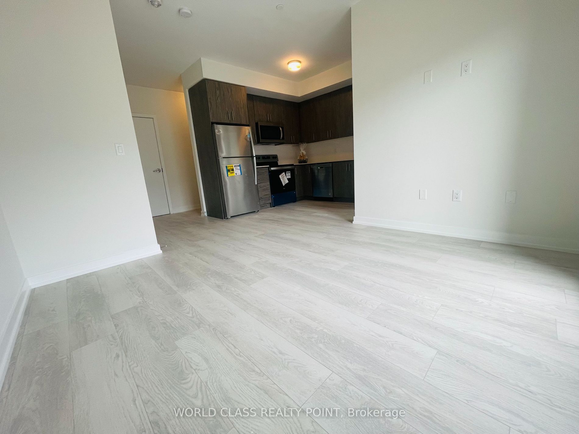 3546 Colonial Drive #25