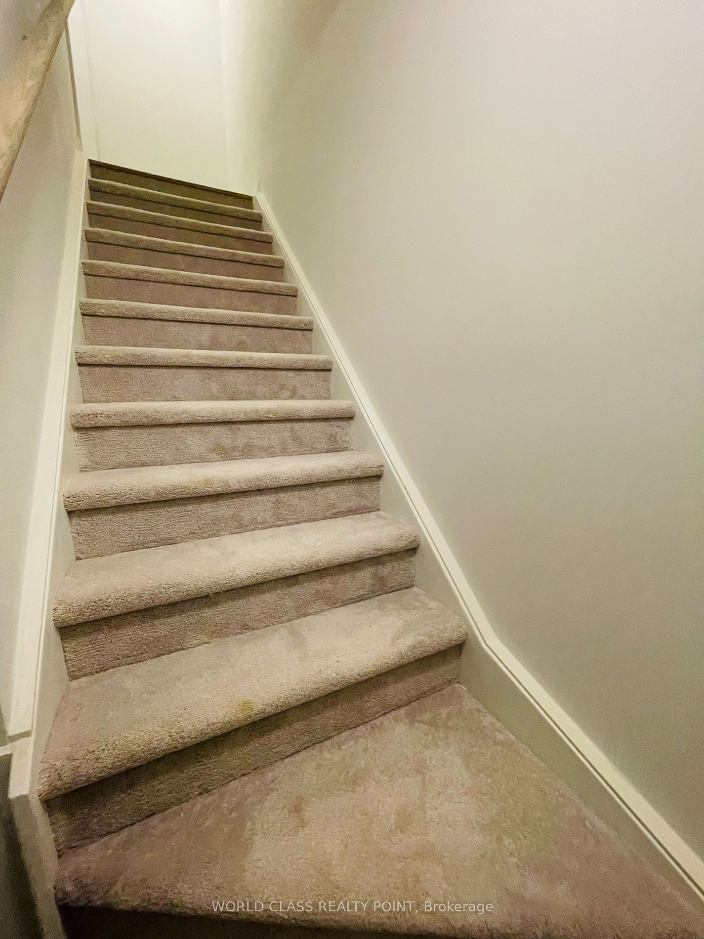 3546 Colonial Drive #25