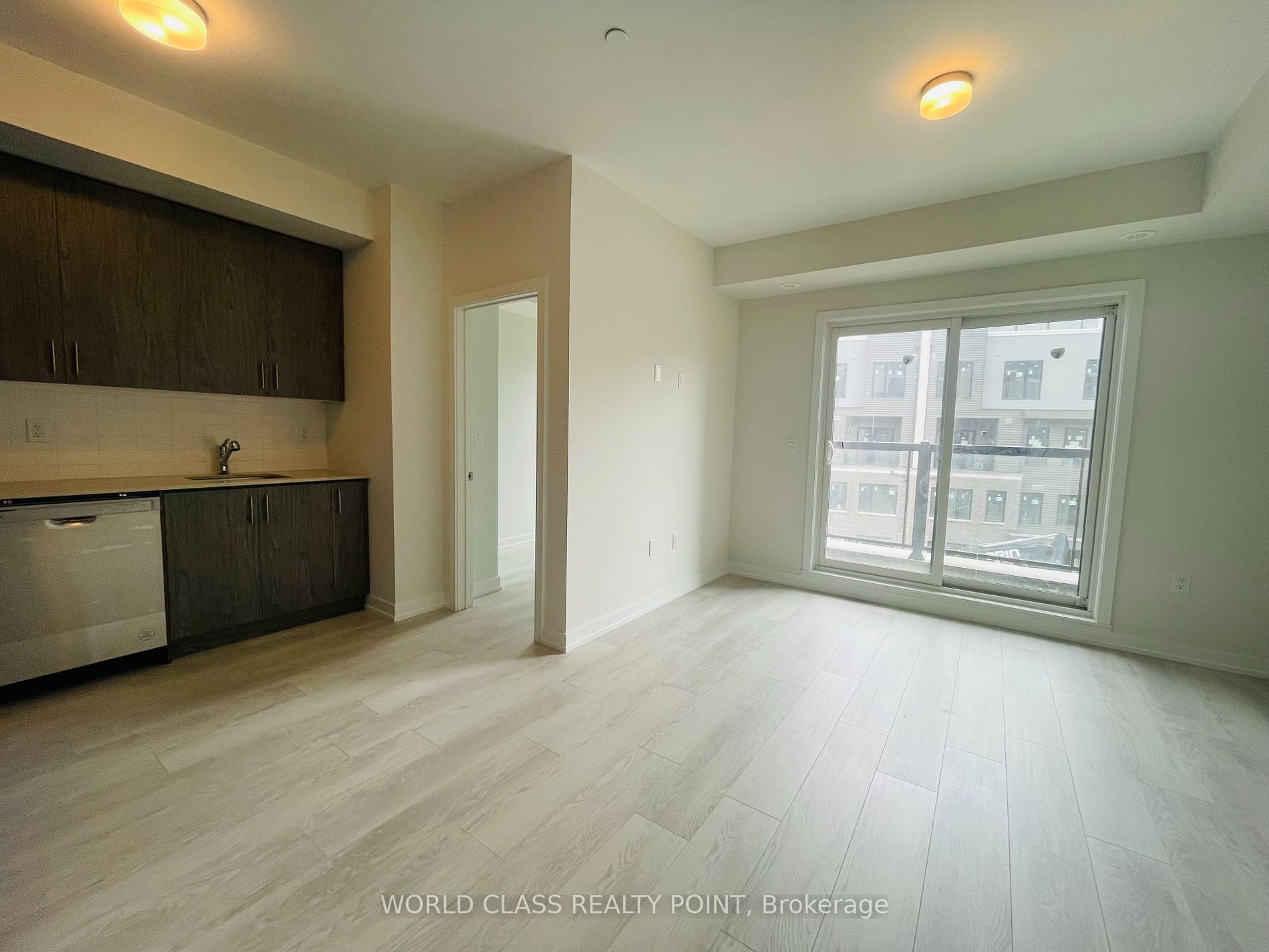 3546 Colonial Drive #25