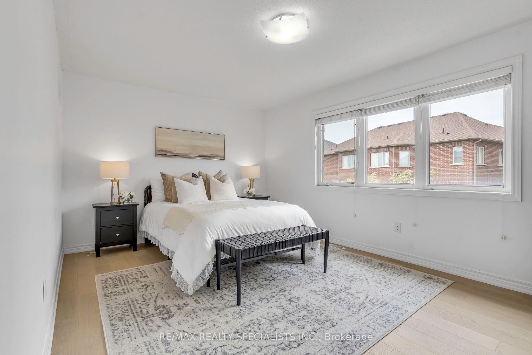 192 Giddings Crescent