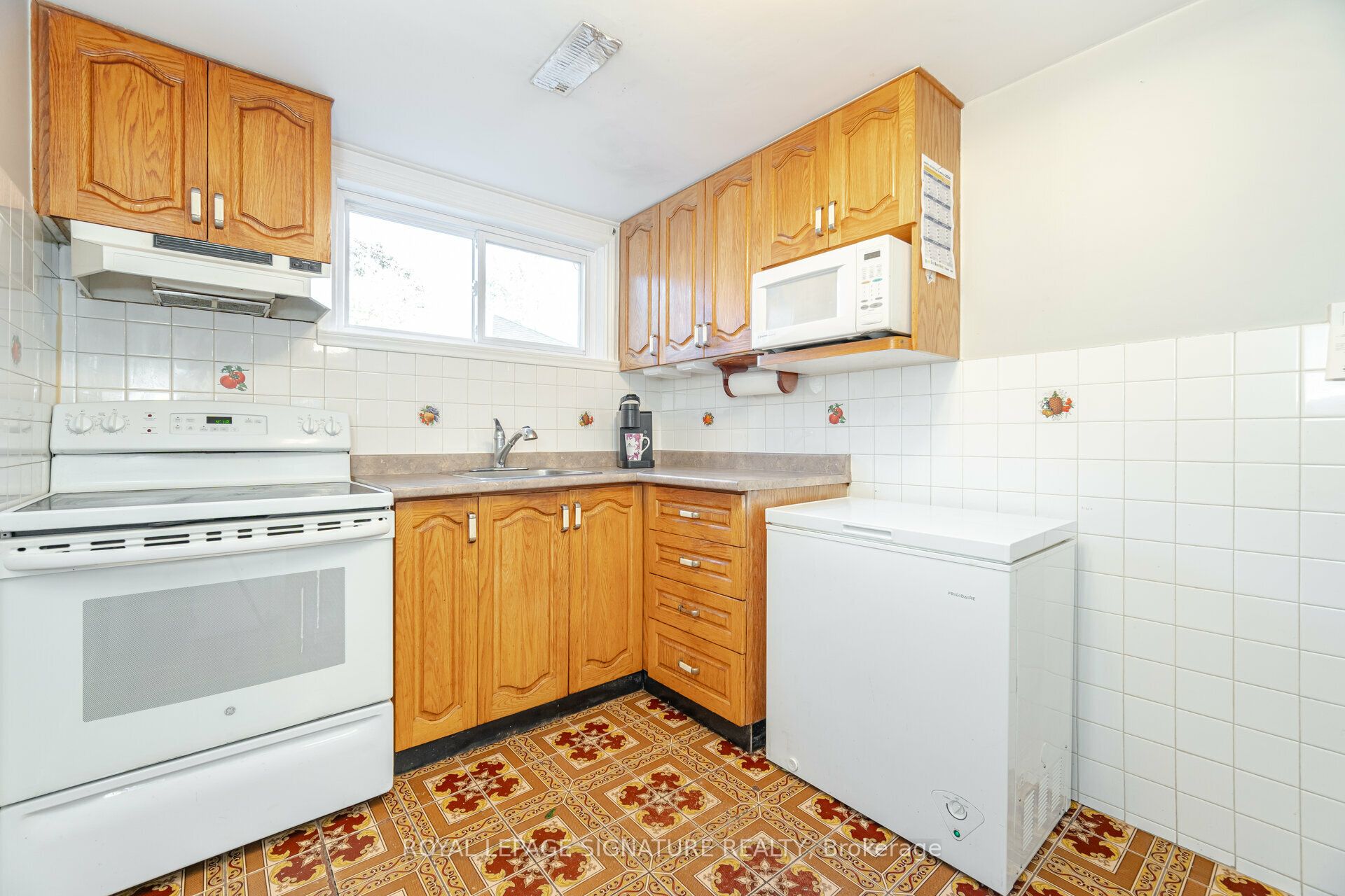 123 Treeview Drive