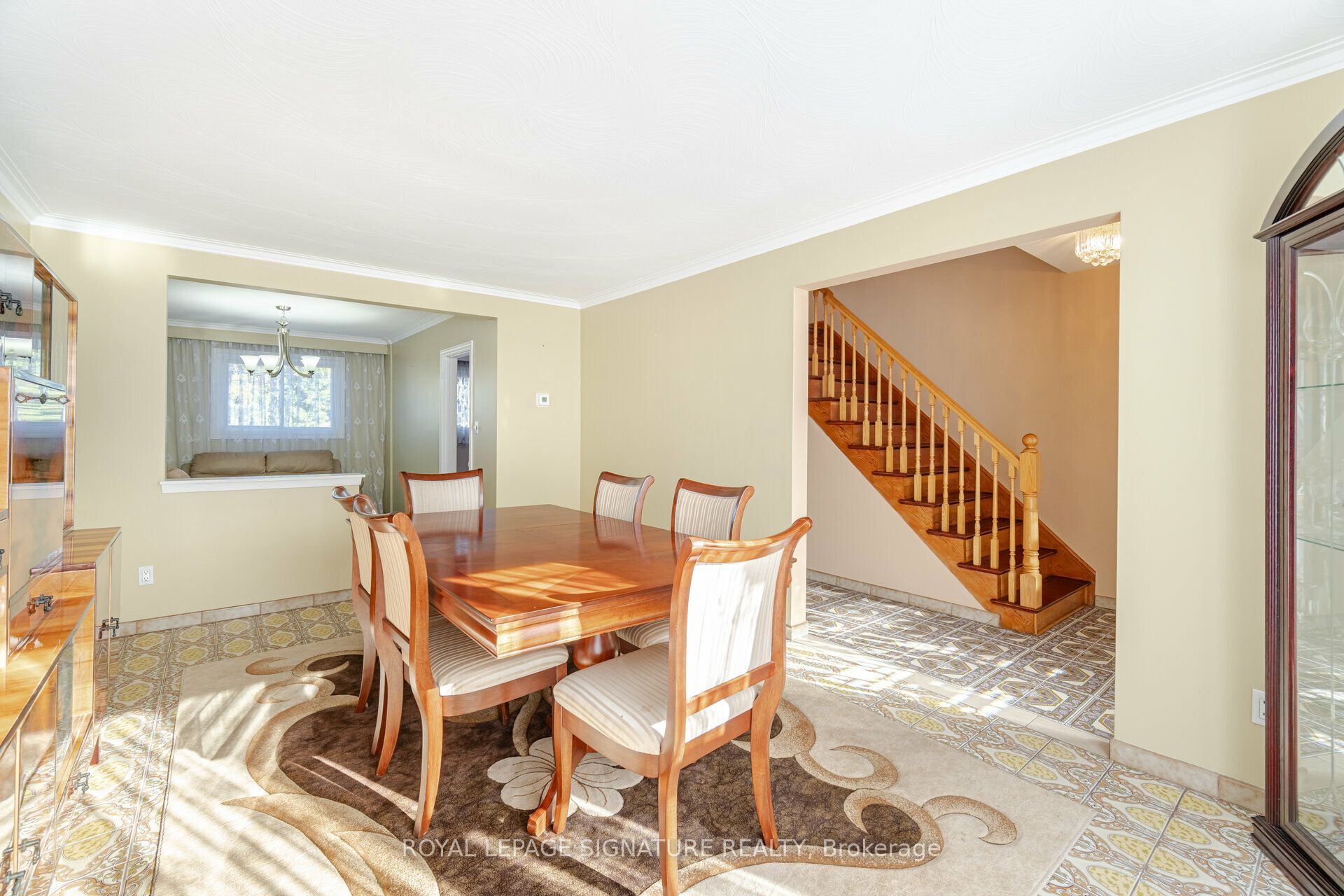 123 Treeview Drive