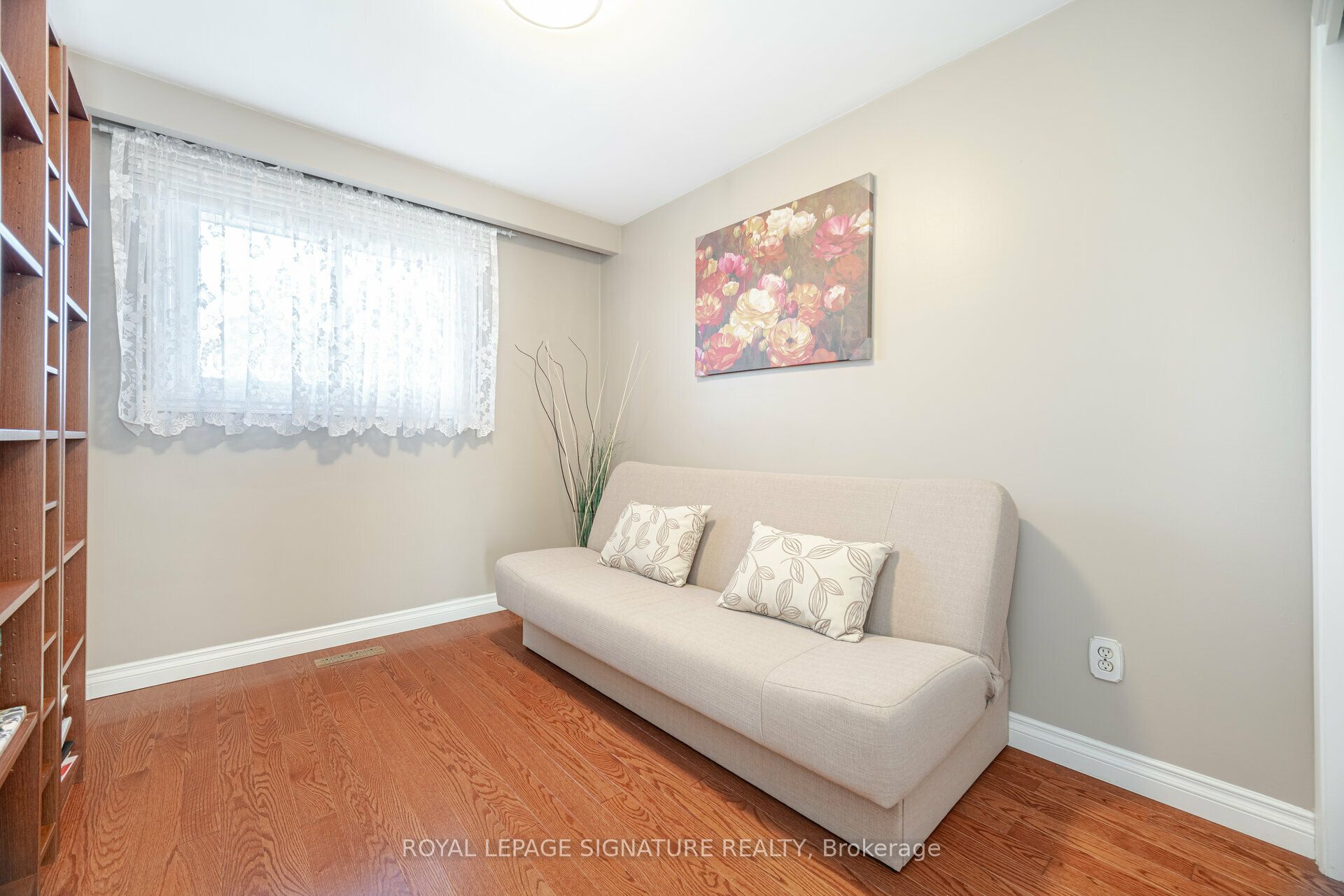 123 Treeview Drive