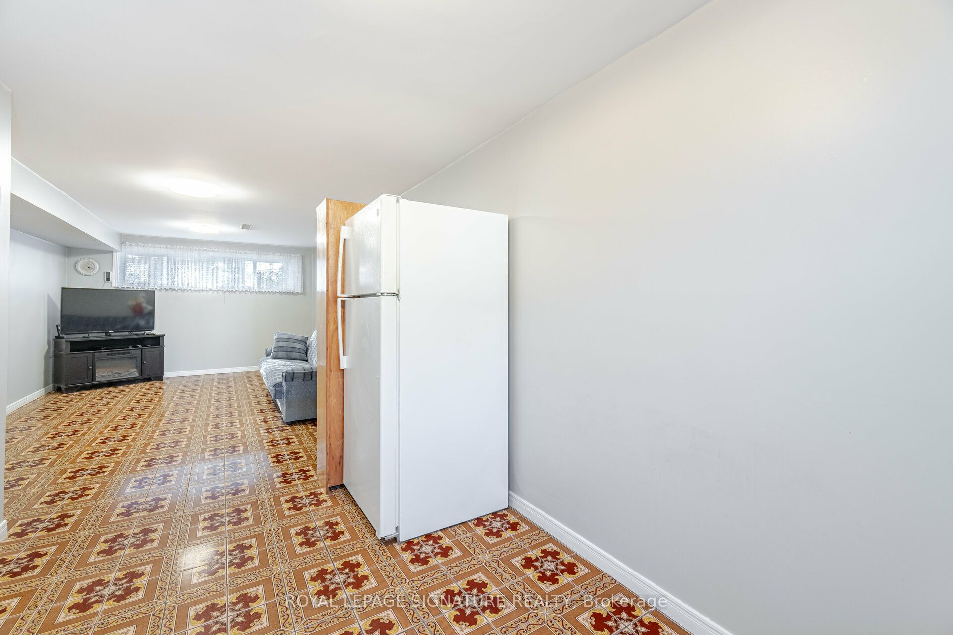 123 Treeview Drive