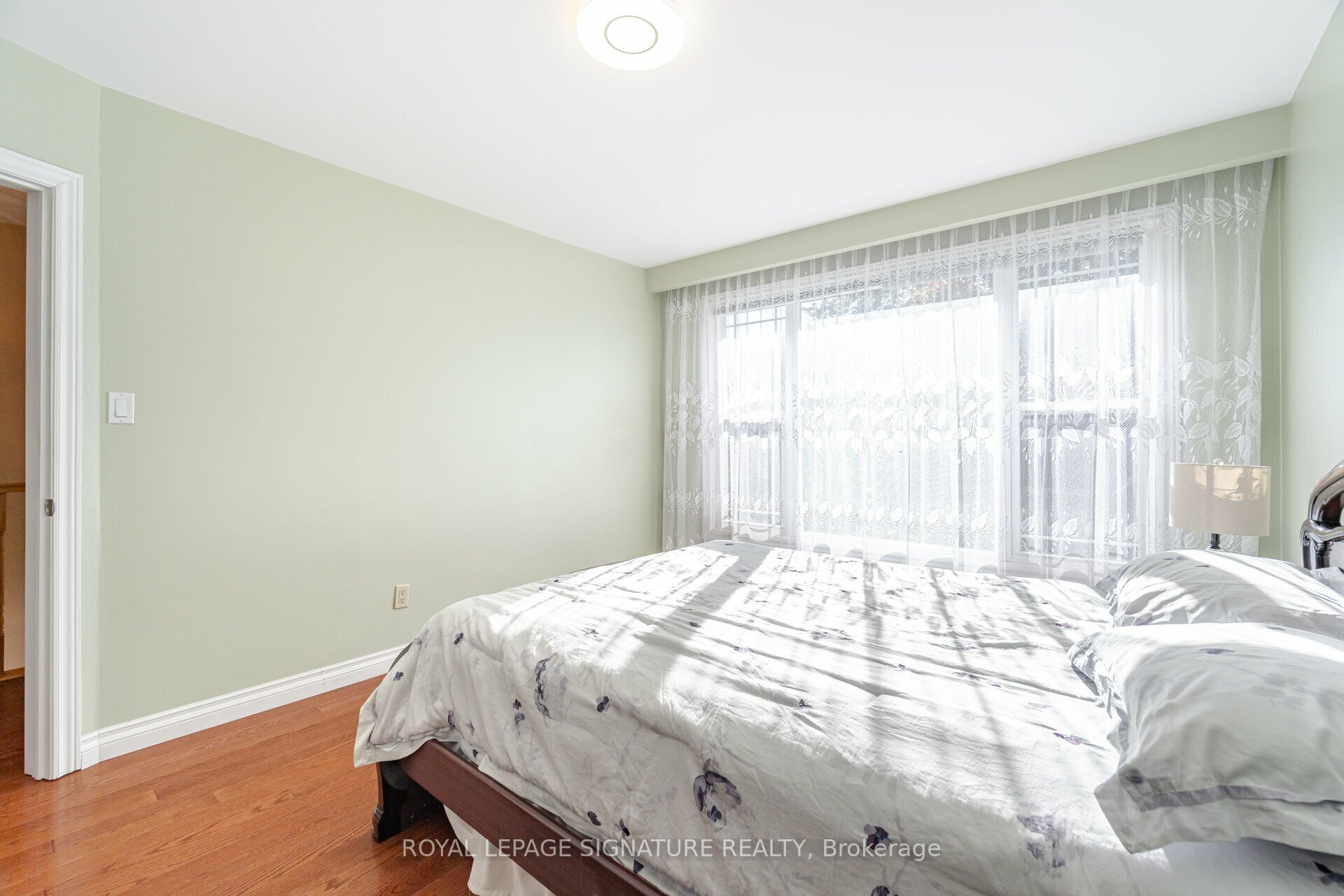 123 Treeview Drive